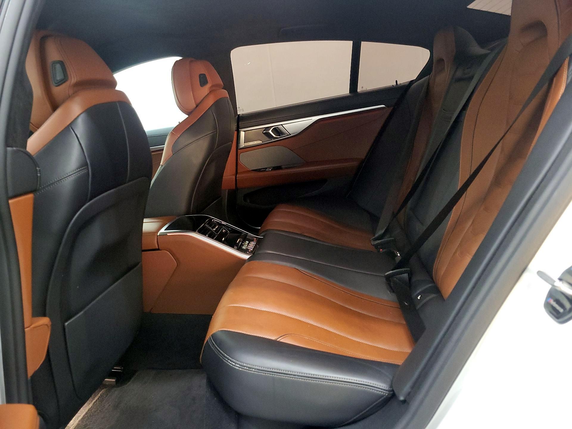 Thumbnail: 2022 BMW 8 Series - 20