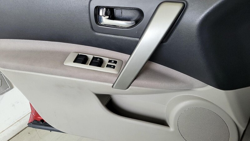 2013 Nissan Rogue S 10