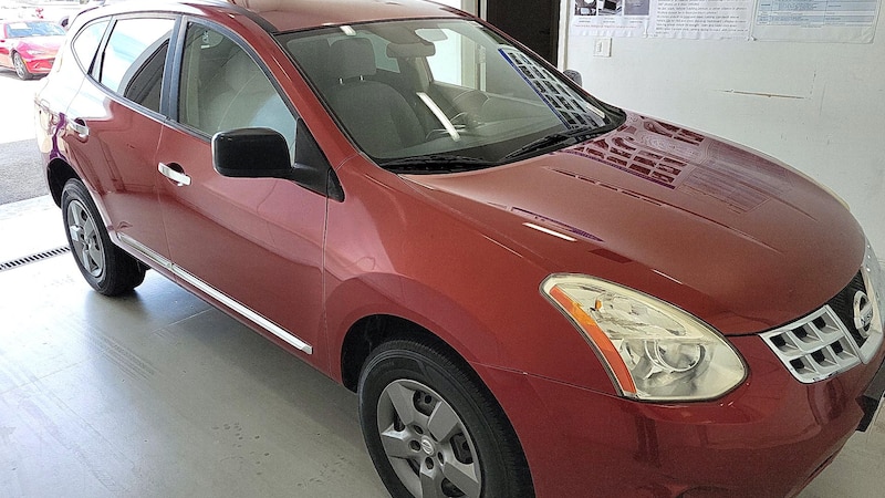 2013 Nissan Rogue S 4
