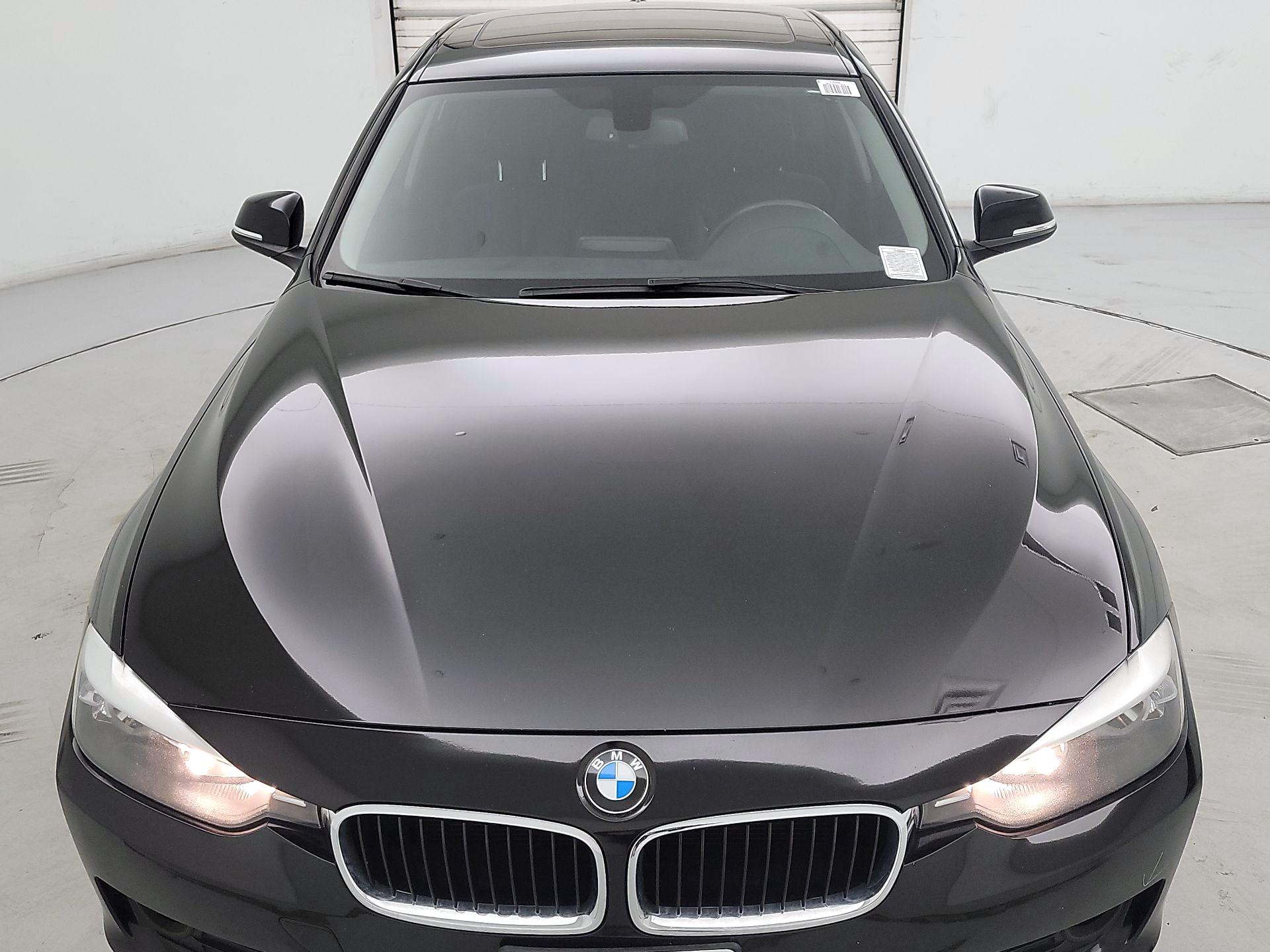 Thumbnail: 2015 BMW 3 Series - 2