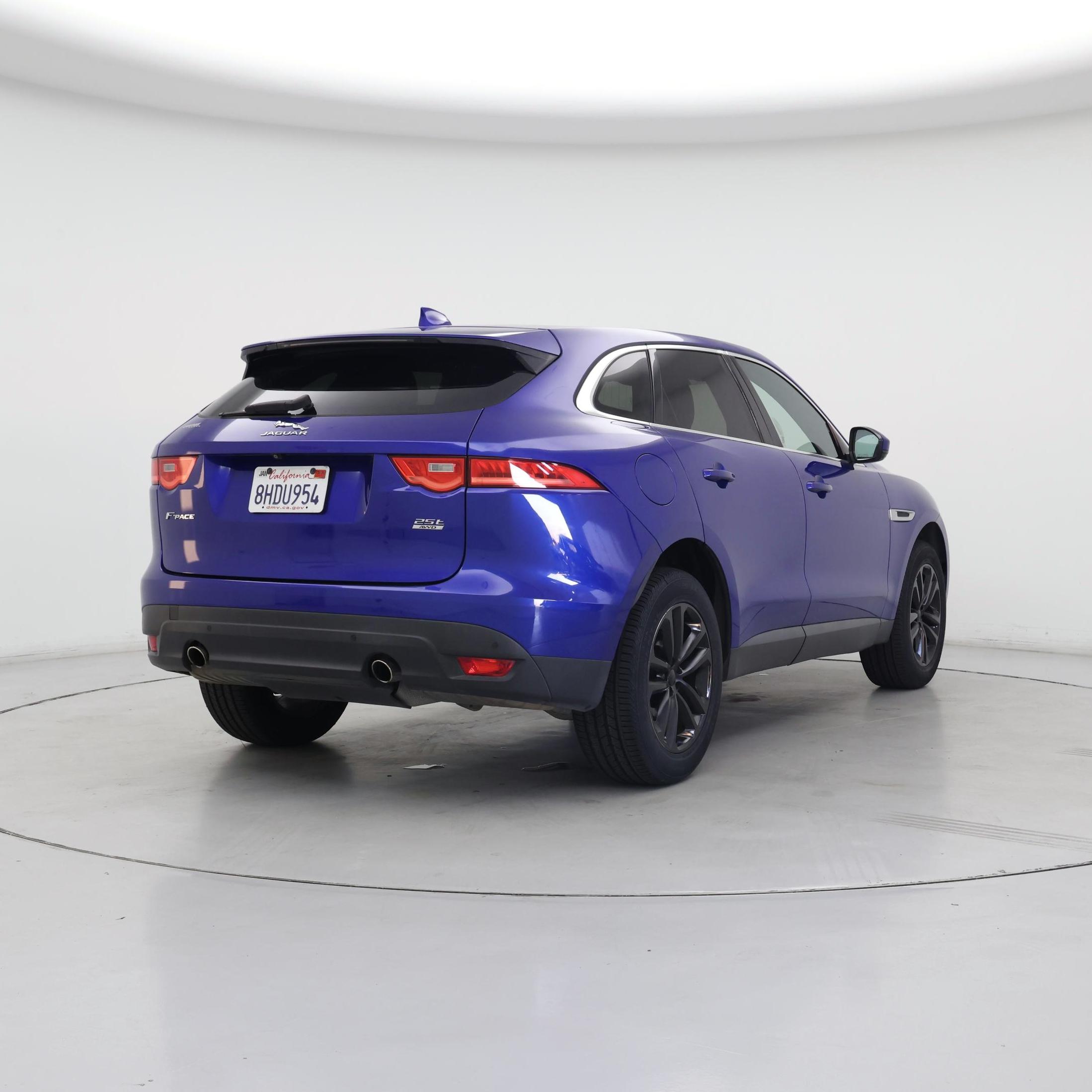 Thumbnail: 2019 Jaguar F-Pace - 8