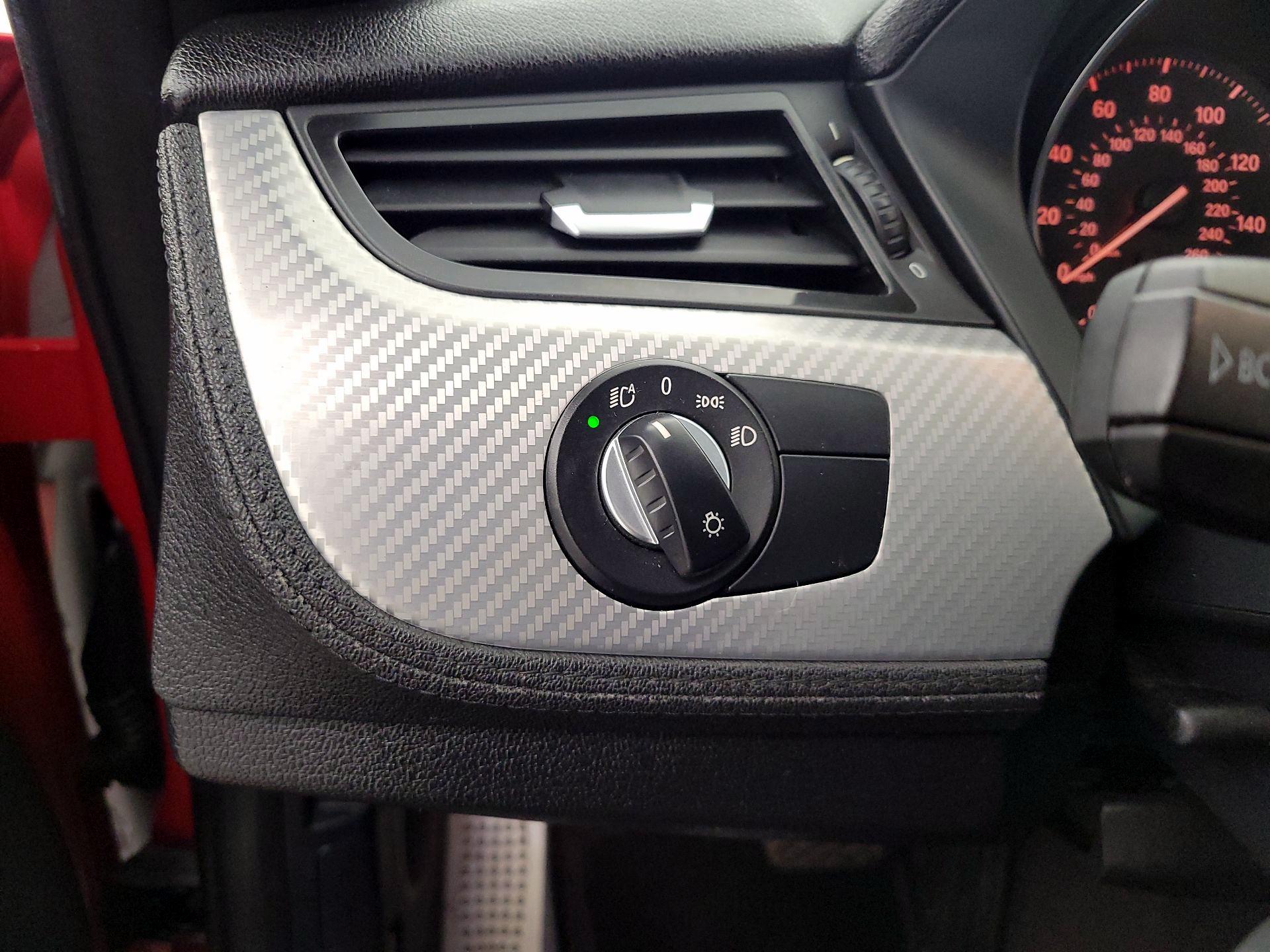 Thumbnail: 2014 BMW Z4 - 13