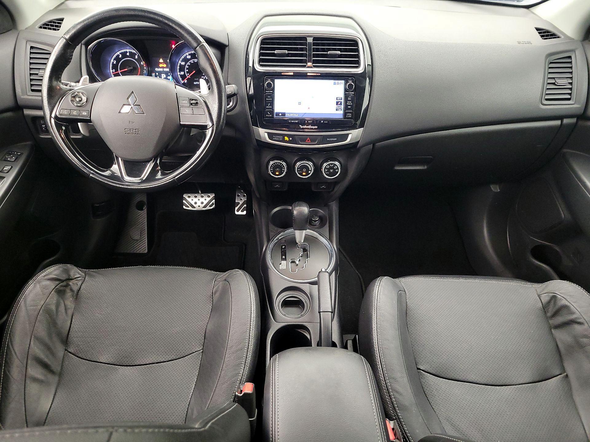 Thumbnail: 2016 Mitsubishi Outlander Sport - 9