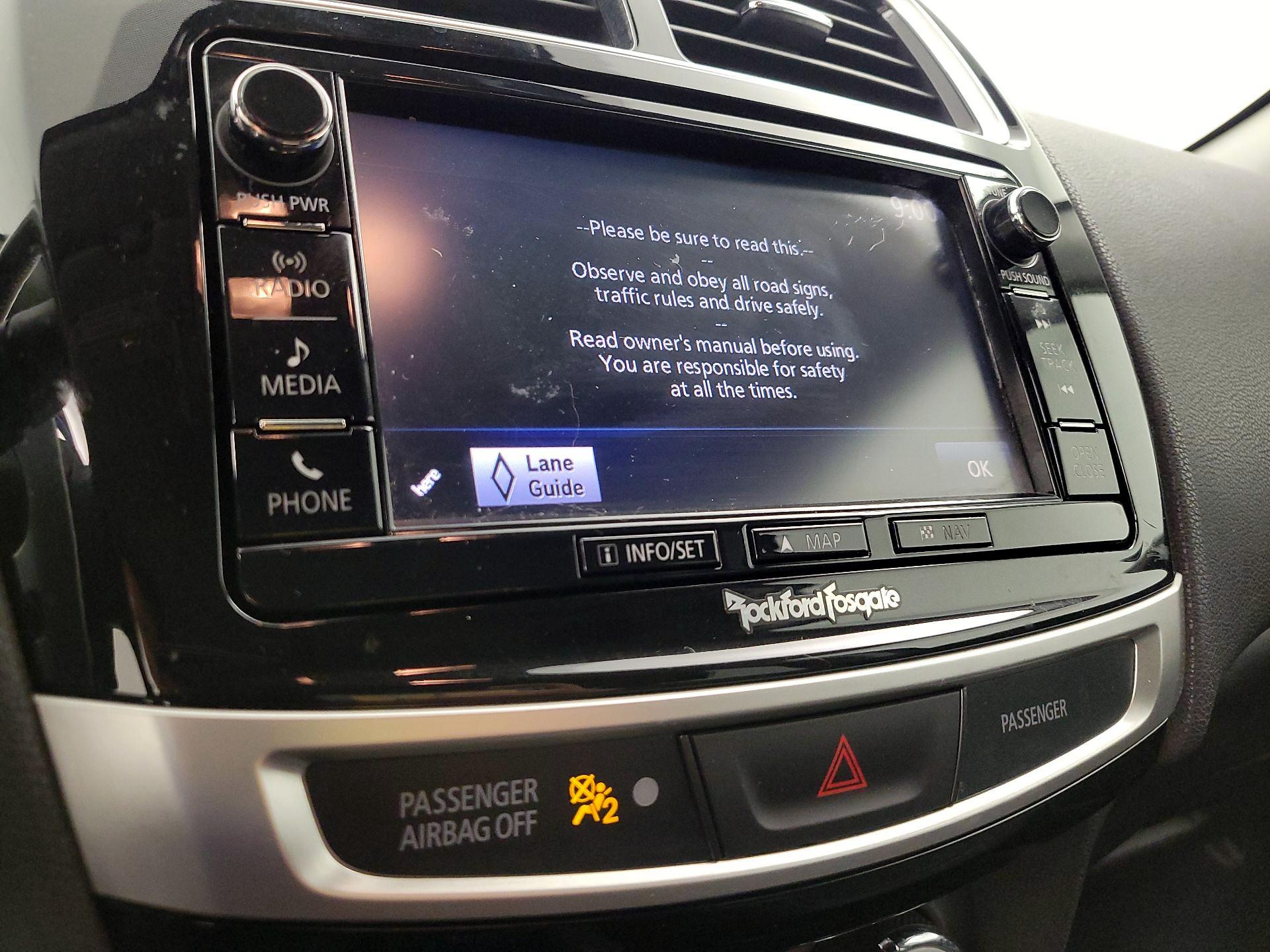Thumbnail: 2016 Mitsubishi Outlander Sport - 16