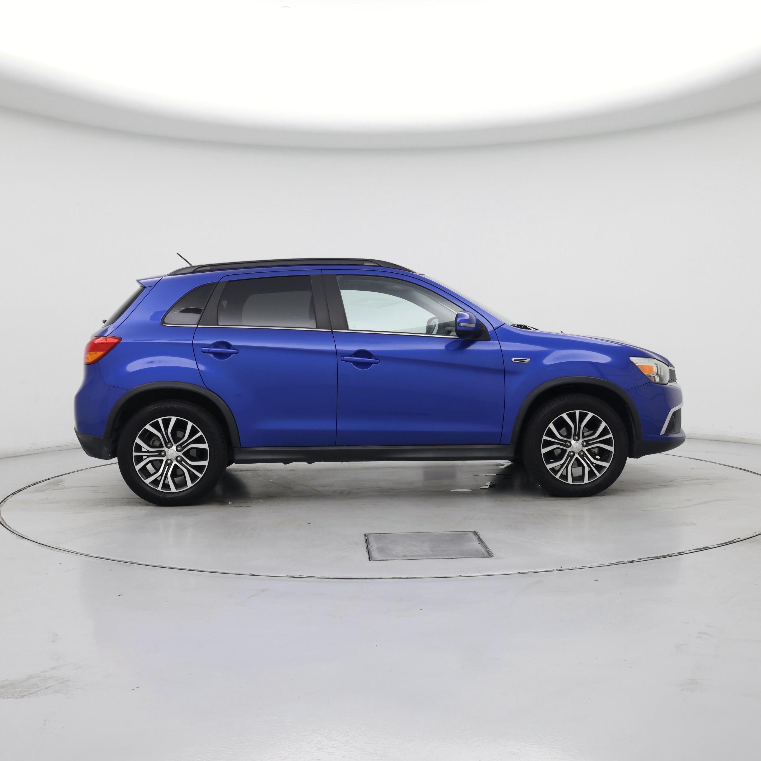 Thumbnail: 2016 Mitsubishi Outlander Sport - 7