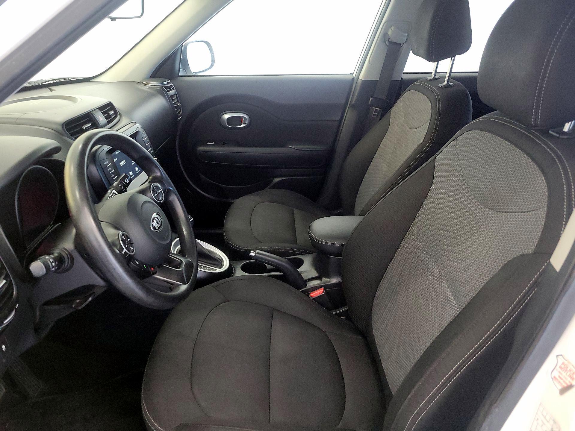 Thumbnail: 2019 Kia Soul - 11