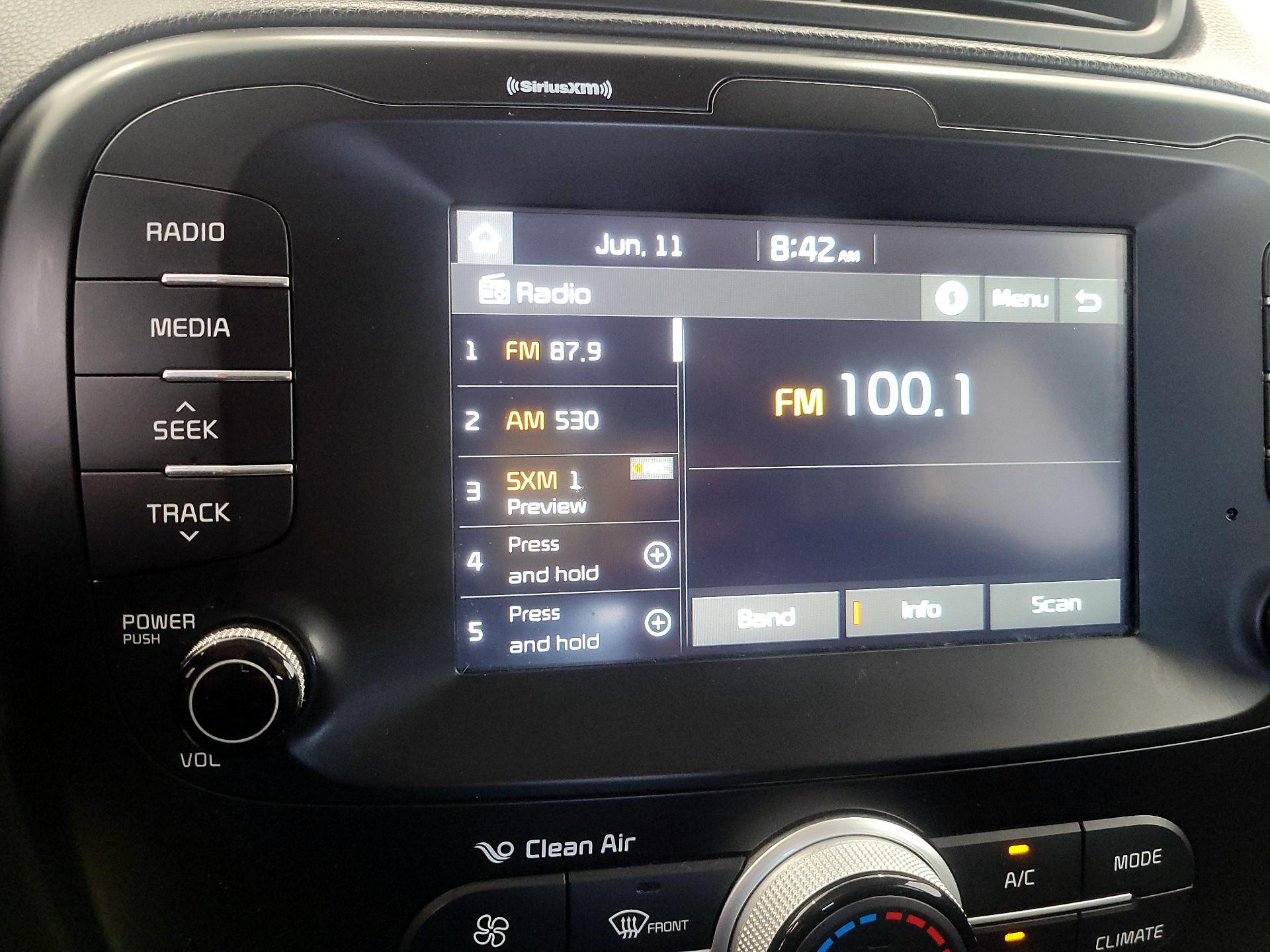 Thumbnail: 2019 Kia Soul - 15