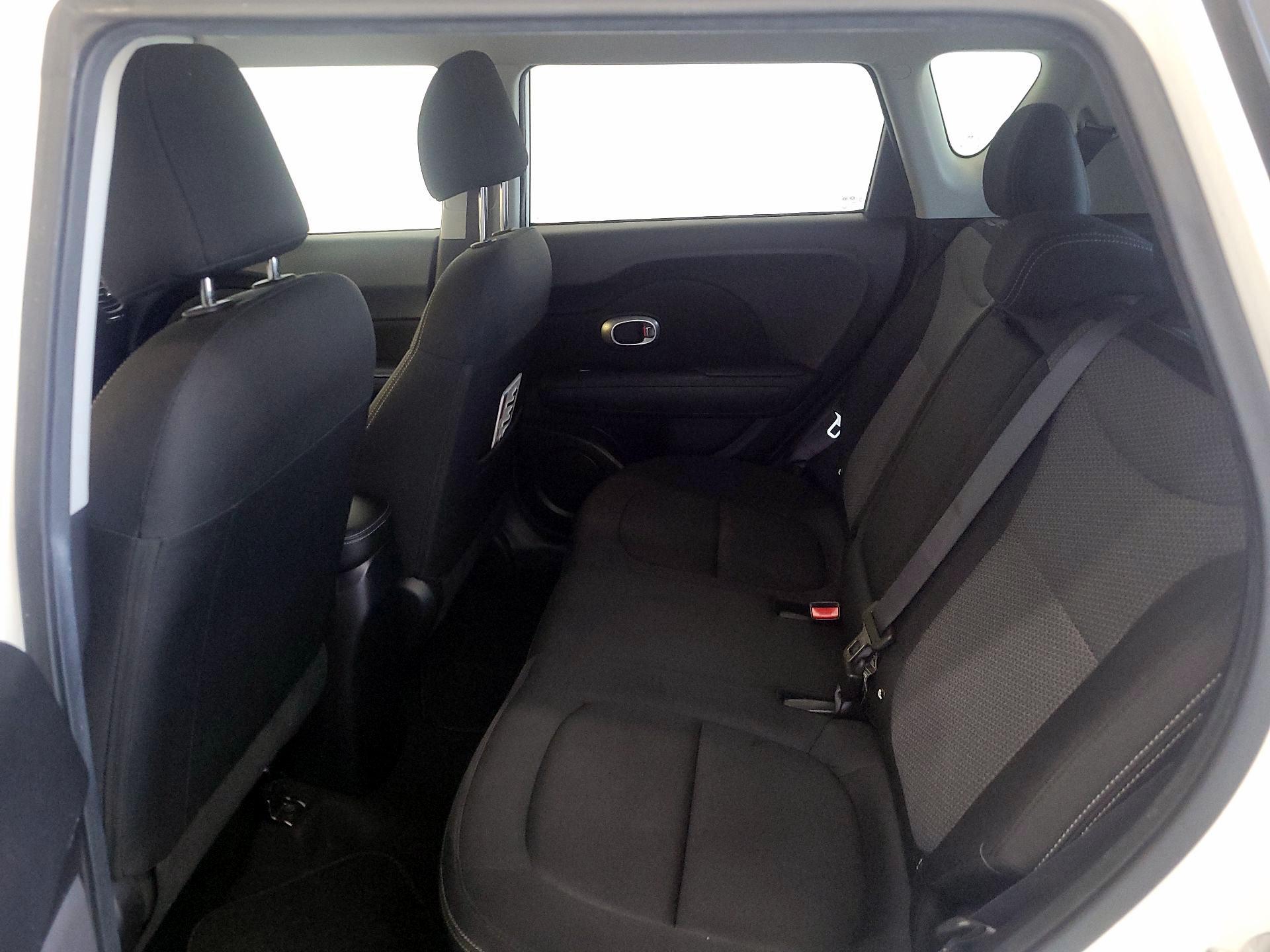 Thumbnail: 2019 Kia Soul - 19
