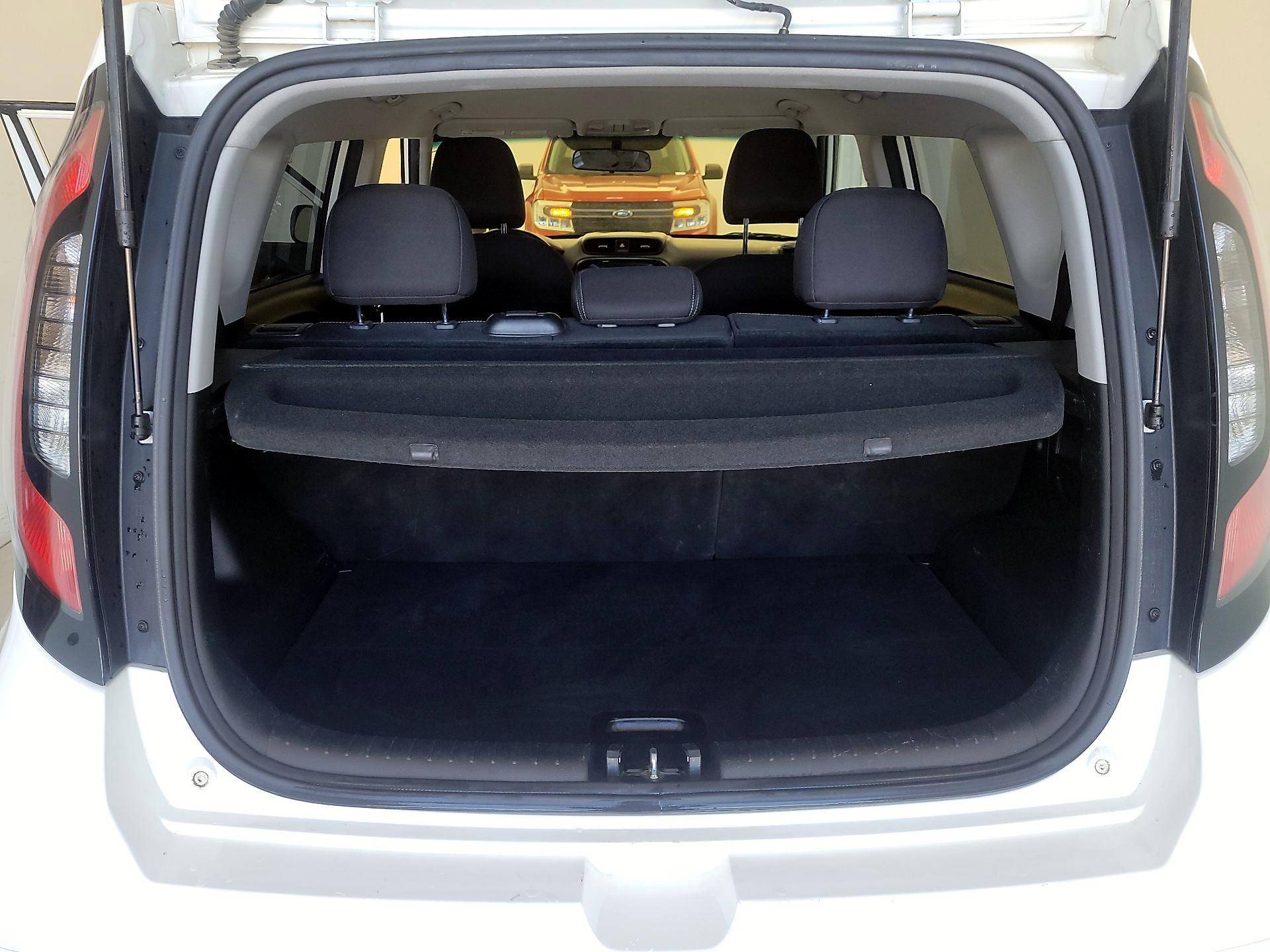 Thumbnail: 2019 Kia Soul - 20