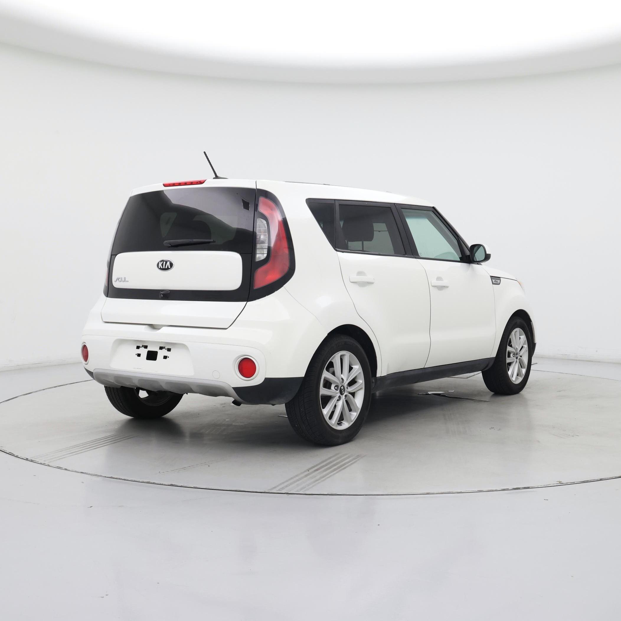 Thumbnail: 2019 Kia Soul - 8