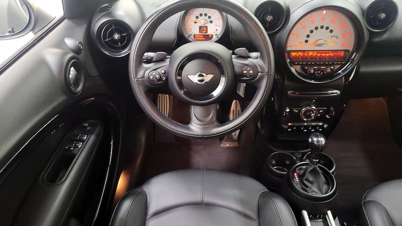 2014 MINI Cooper Countryman S 10