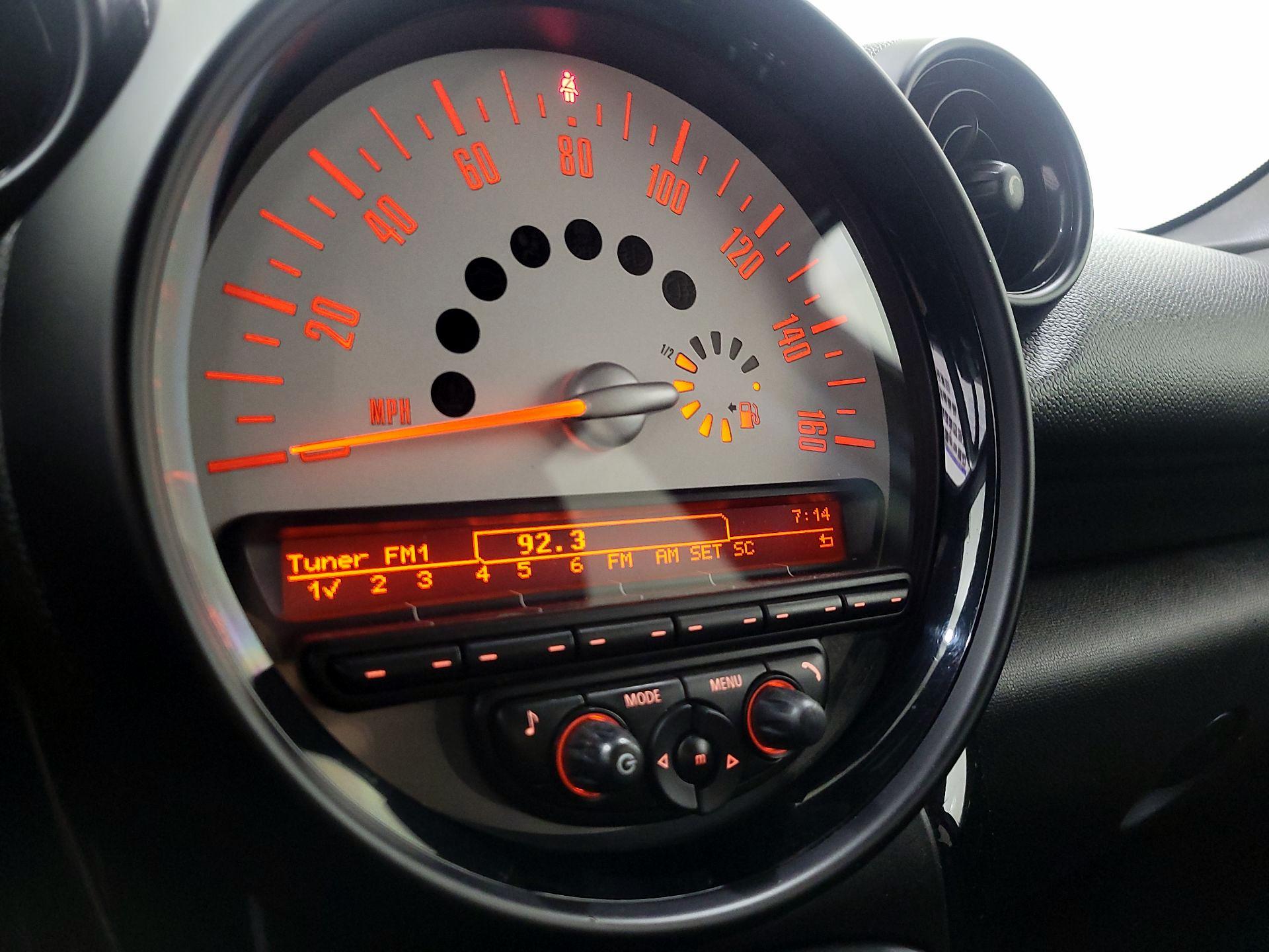 Thumbnail: 2014 MINI Cooper Countryman - 13