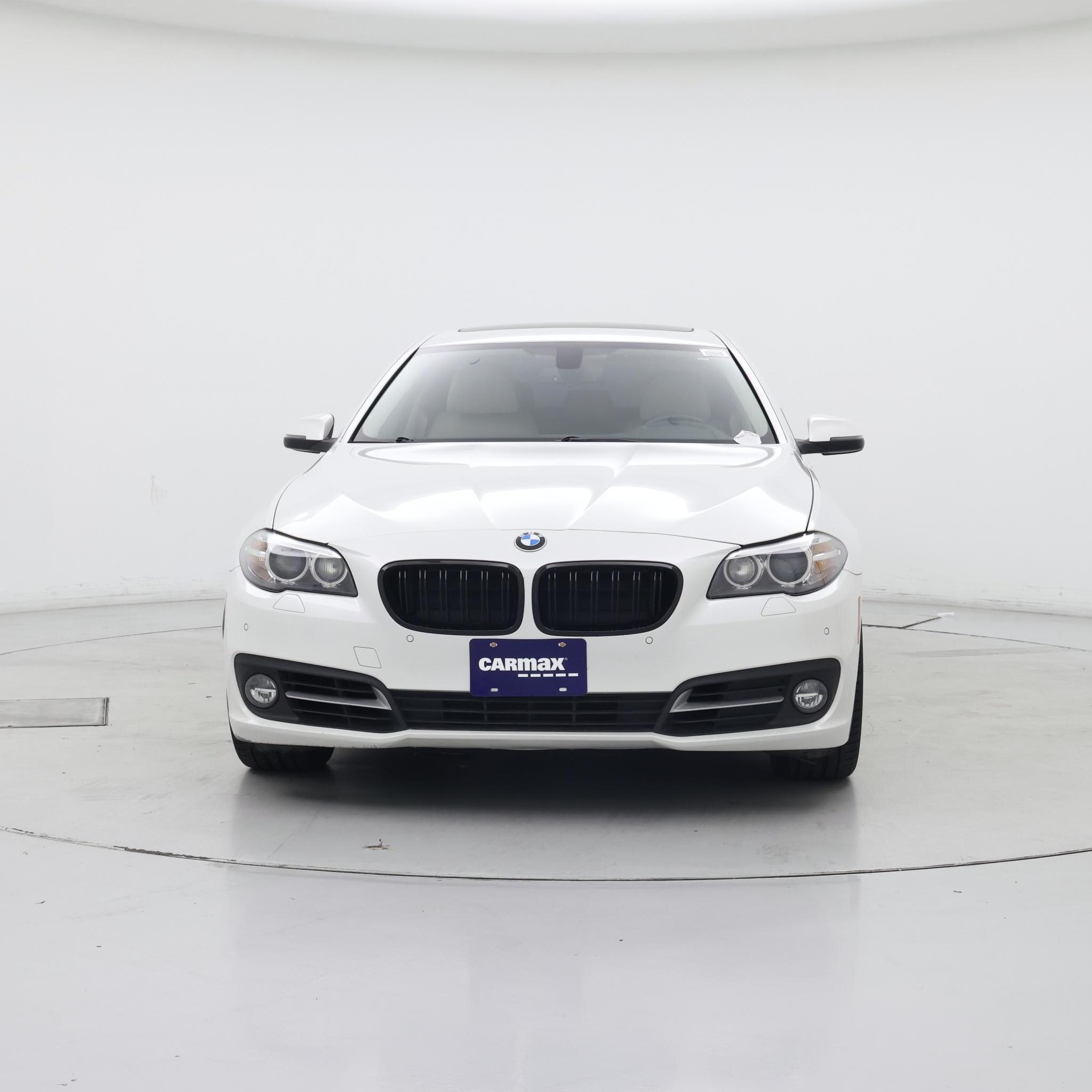 Thumbnail: 2016 BMW 5 Series - 5