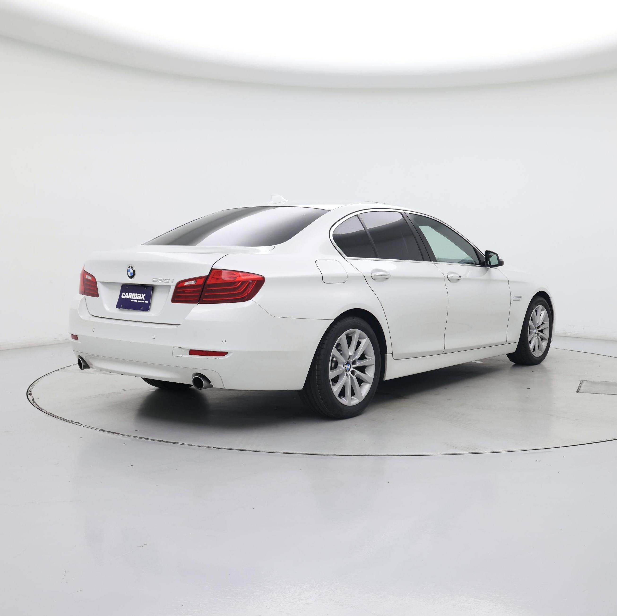 Thumbnail: 2016 BMW 5 Series - 8