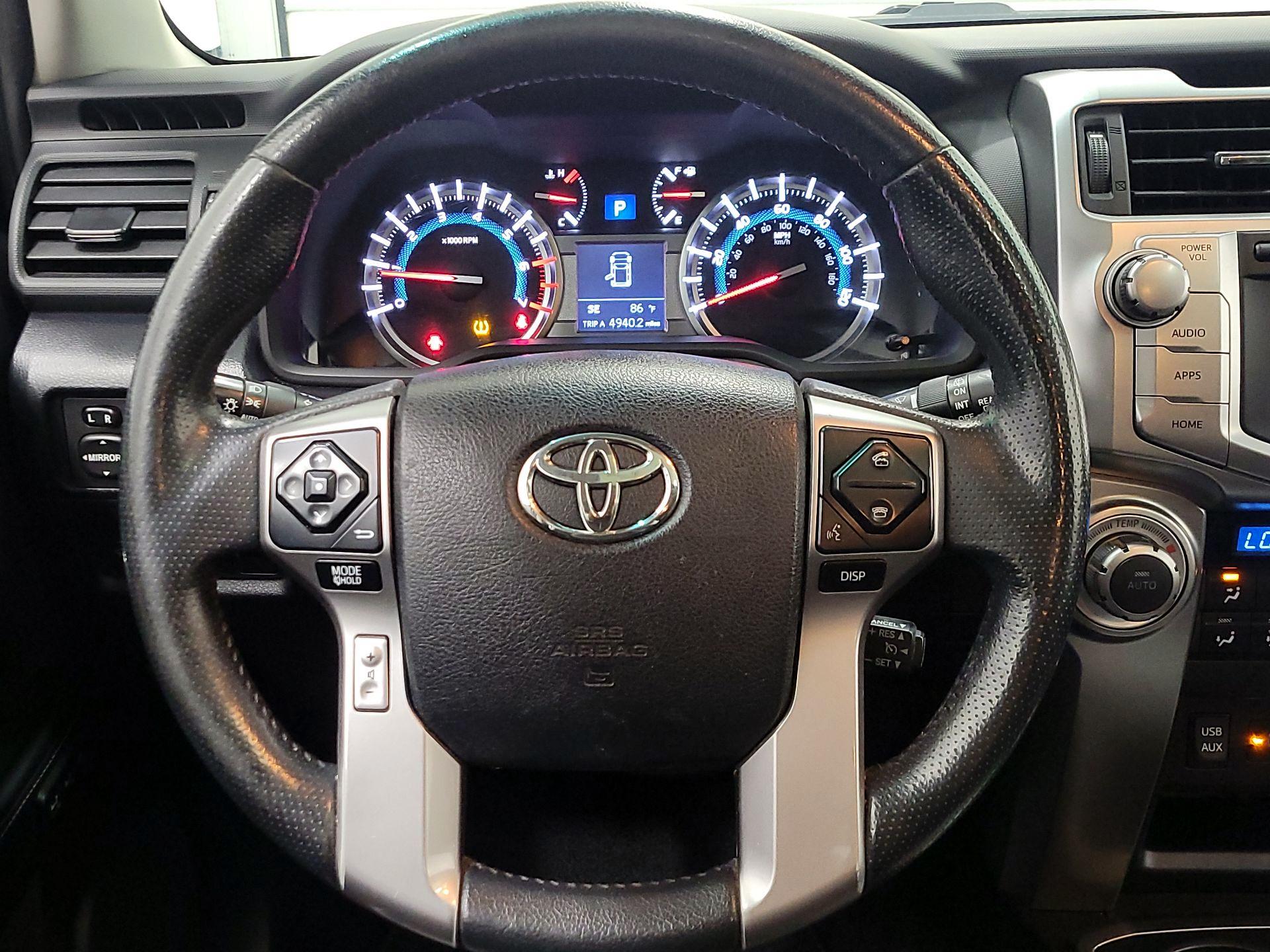 Thumbnail: 2019 Toyota 4Runner - 10