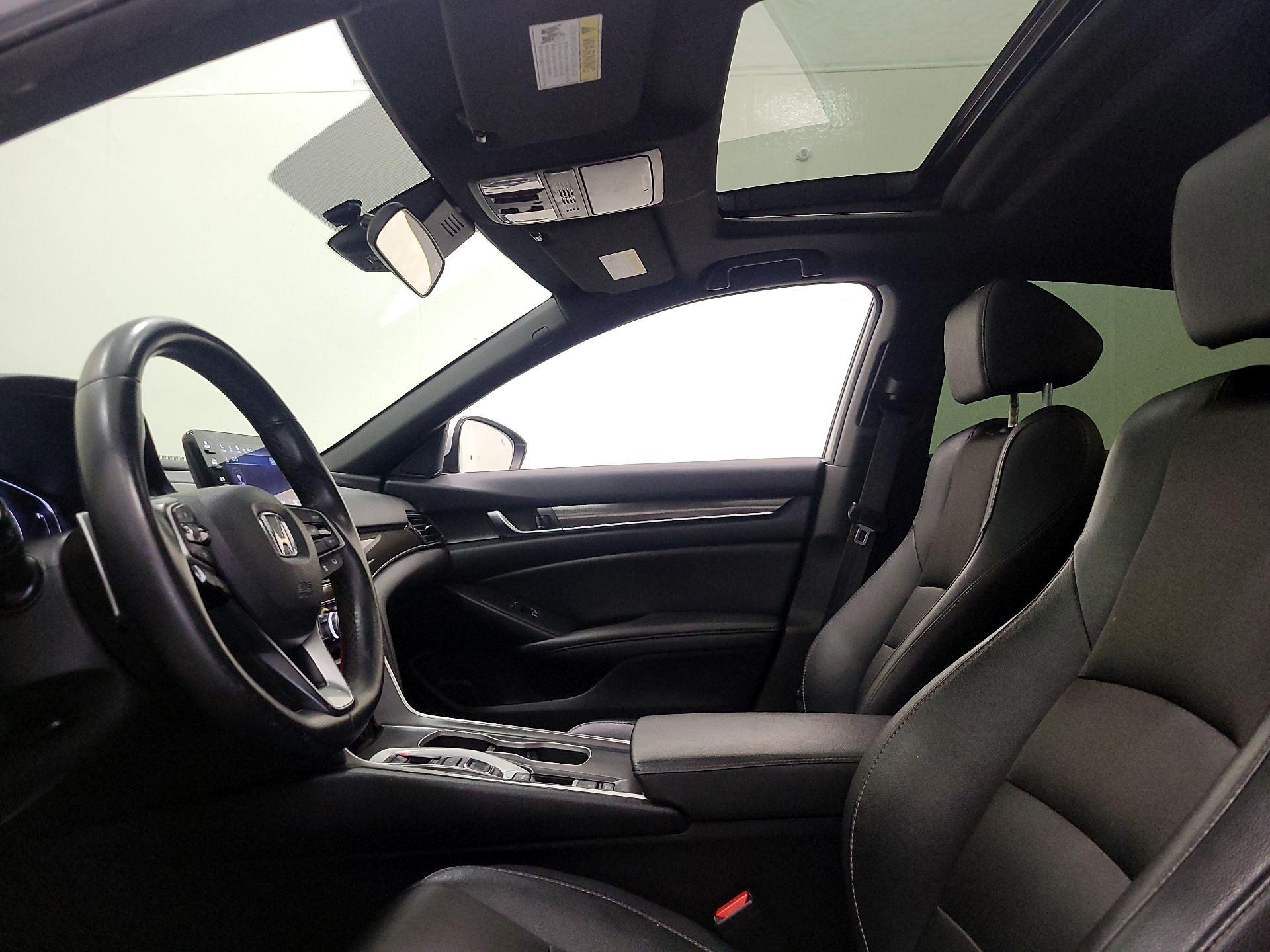 Thumbnail: 2019 Honda Accord - 19
