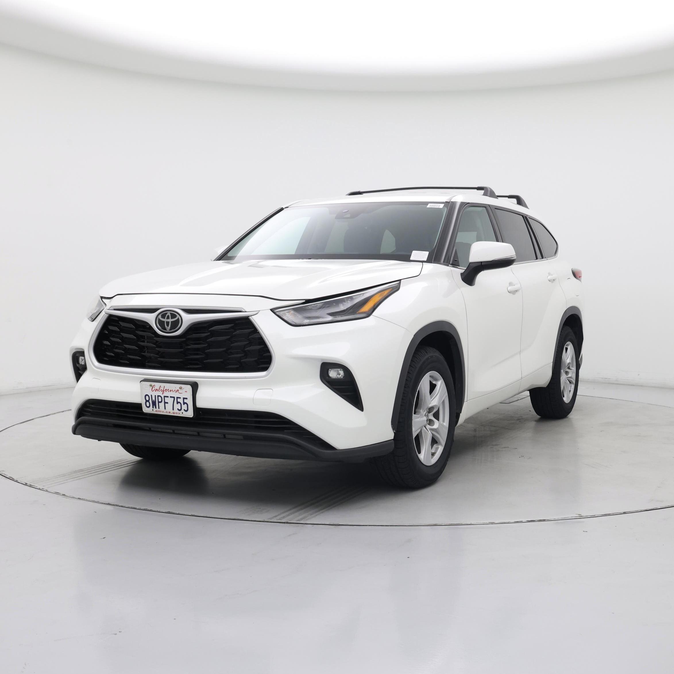 Thumbnail: 2021 Toyota Highlander - 4