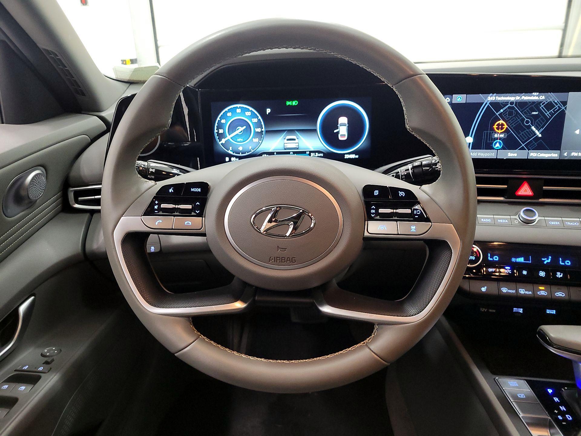 Thumbnail: 2023 Hyundai Elantra - 10