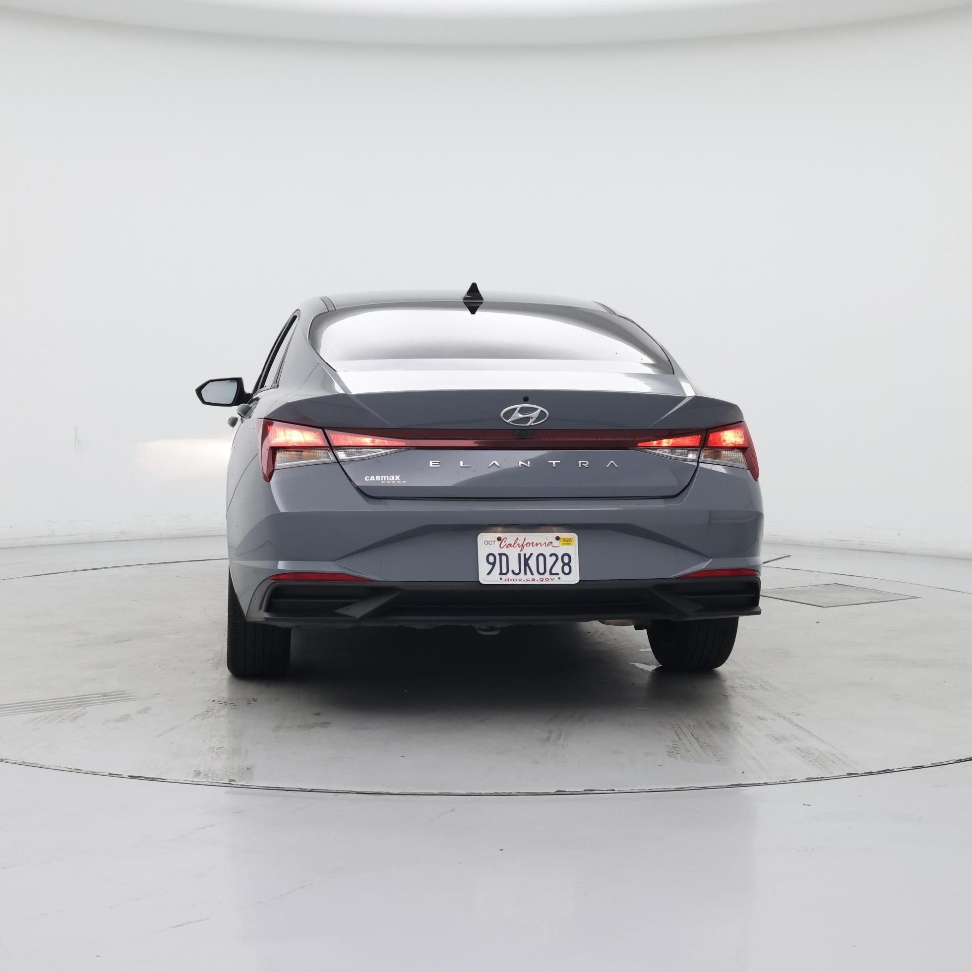 Thumbnail: 2023 Hyundai Elantra - 6
