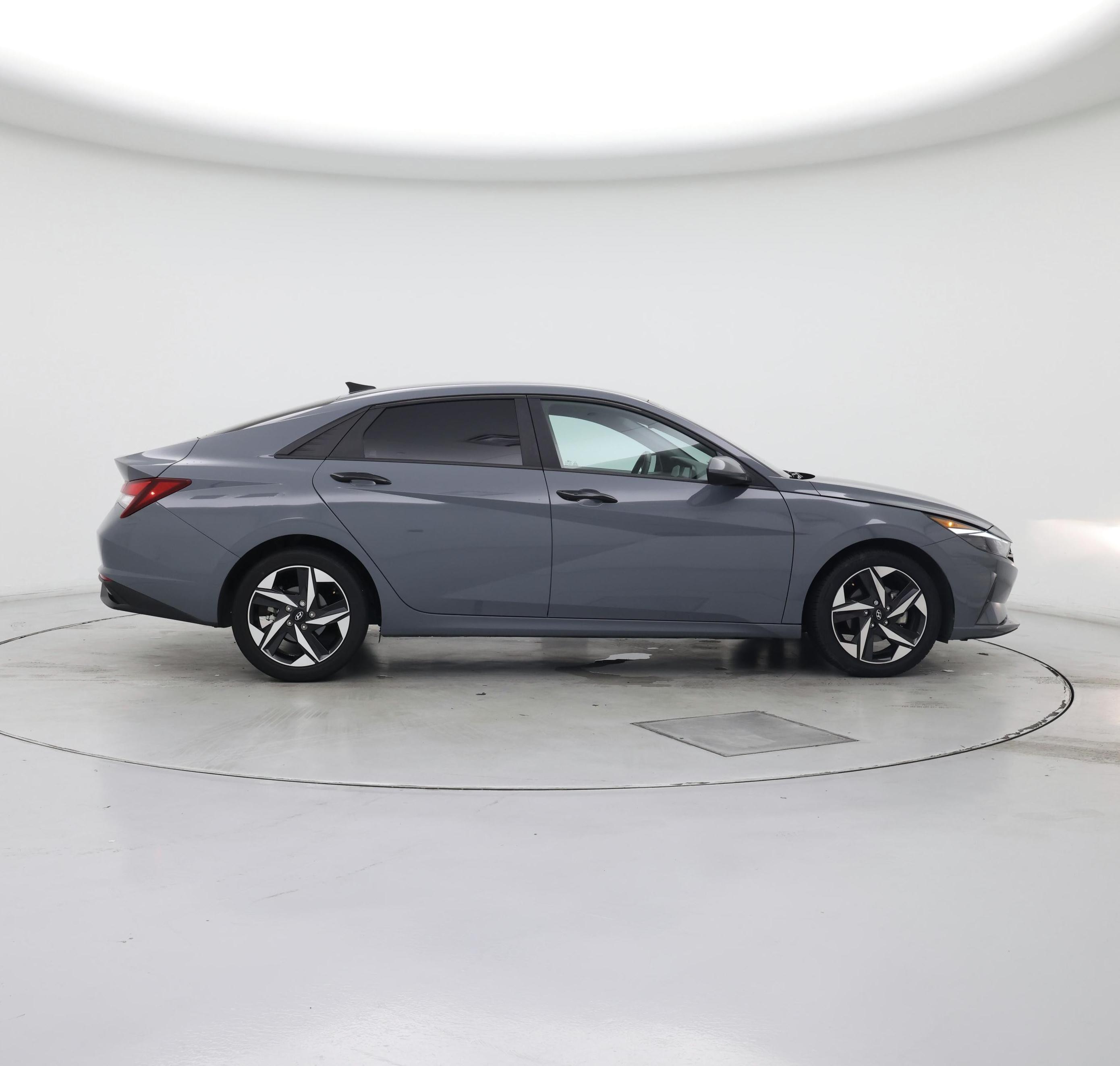 Thumbnail: 2023 Hyundai Elantra - 7