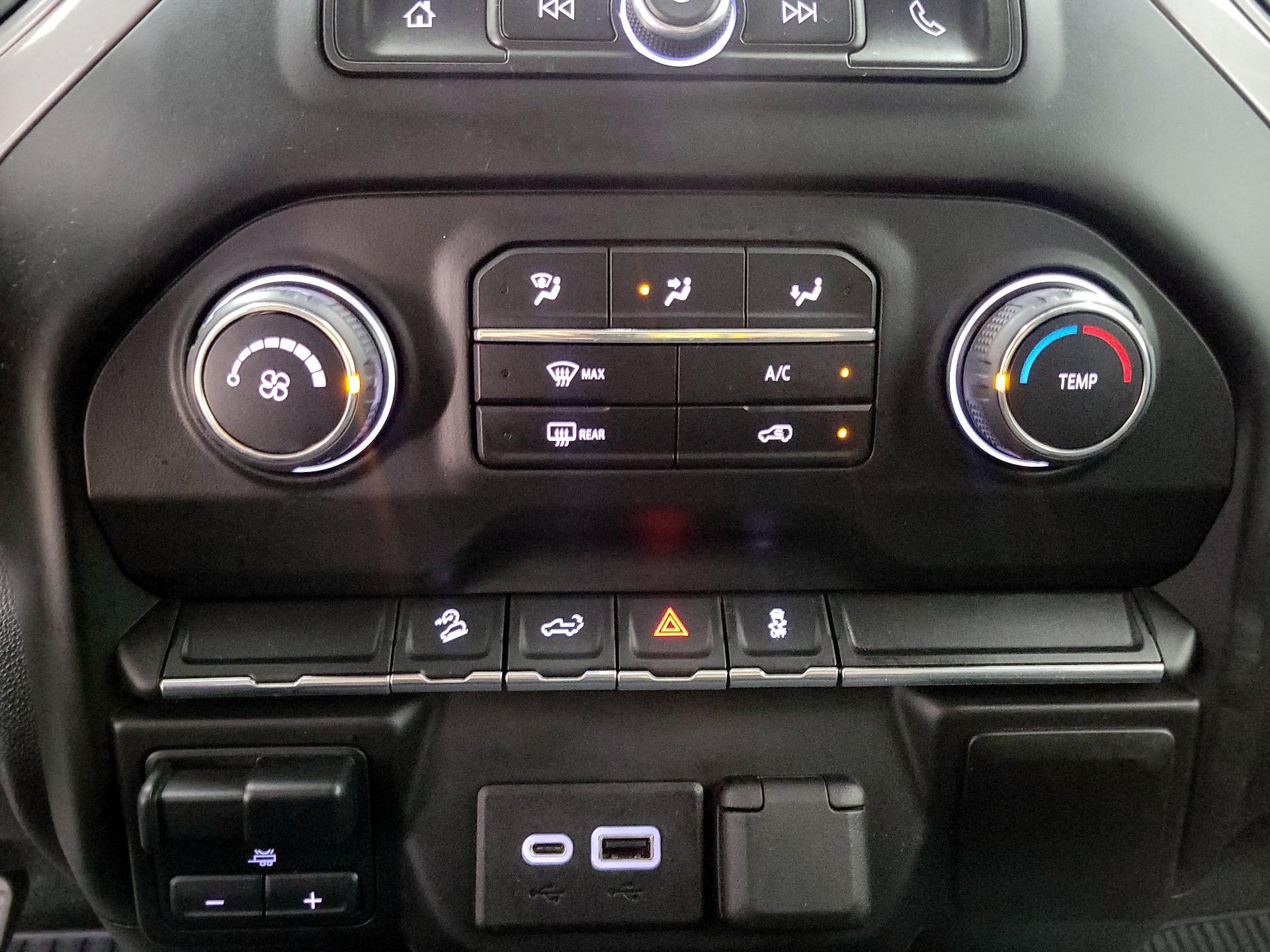 Thumbnail: 2021 Chevrolet Silverado 1500 - 16