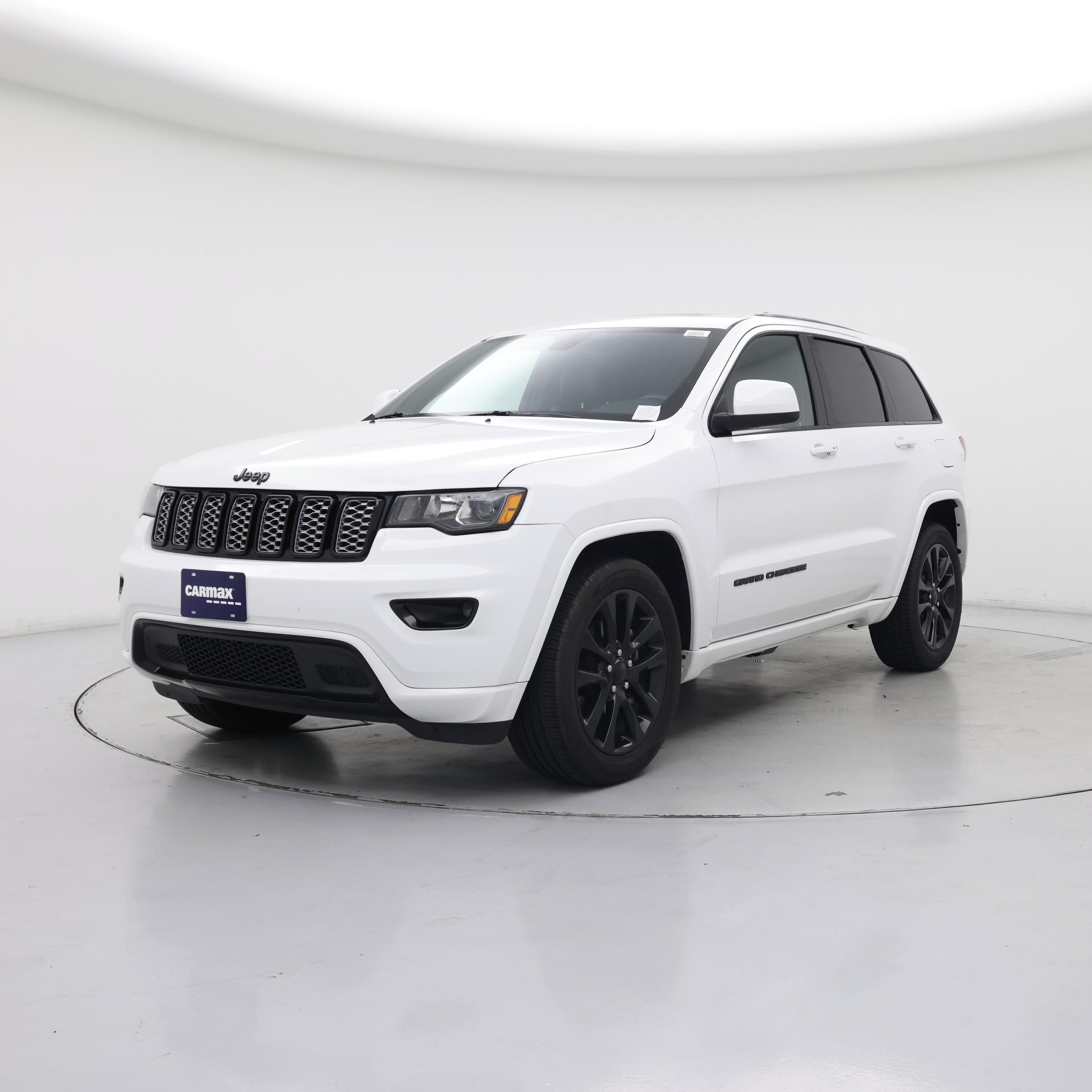 Thumbnail: 2017 Jeep Grand Cherokee - 4