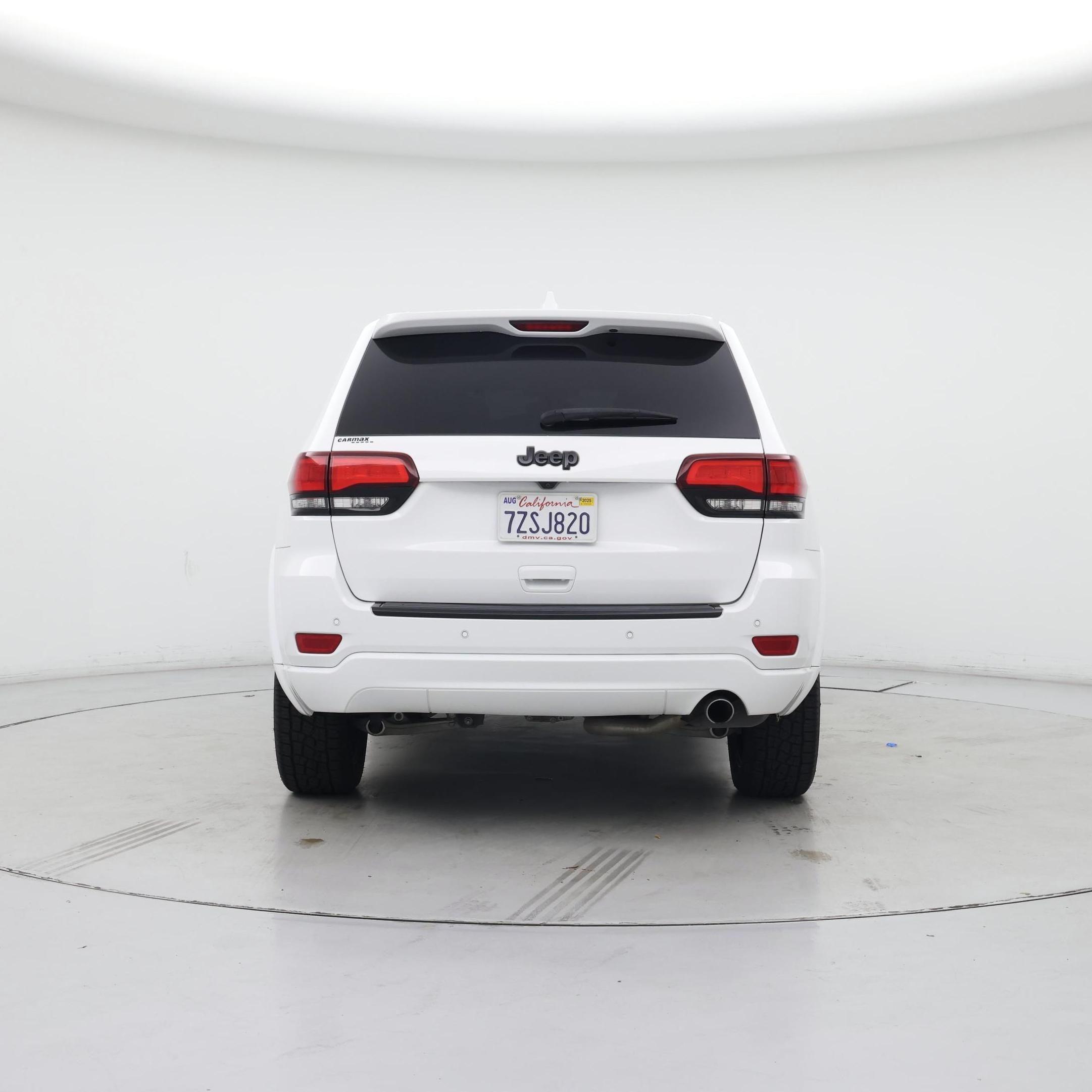 Thumbnail: 2017 Jeep Grand Cherokee - 6