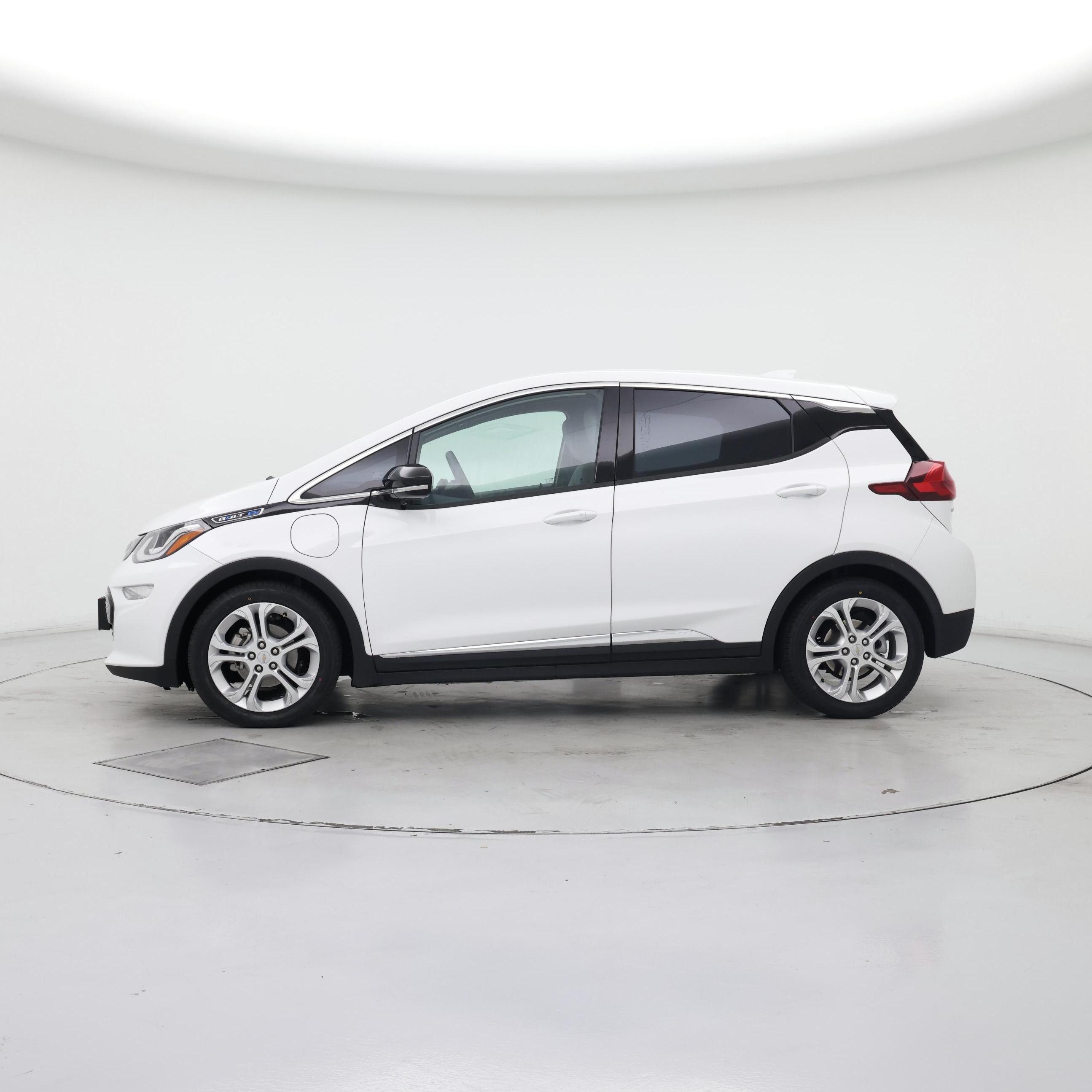 Thumbnail: 2020 Chevrolet Bolt EV - 3