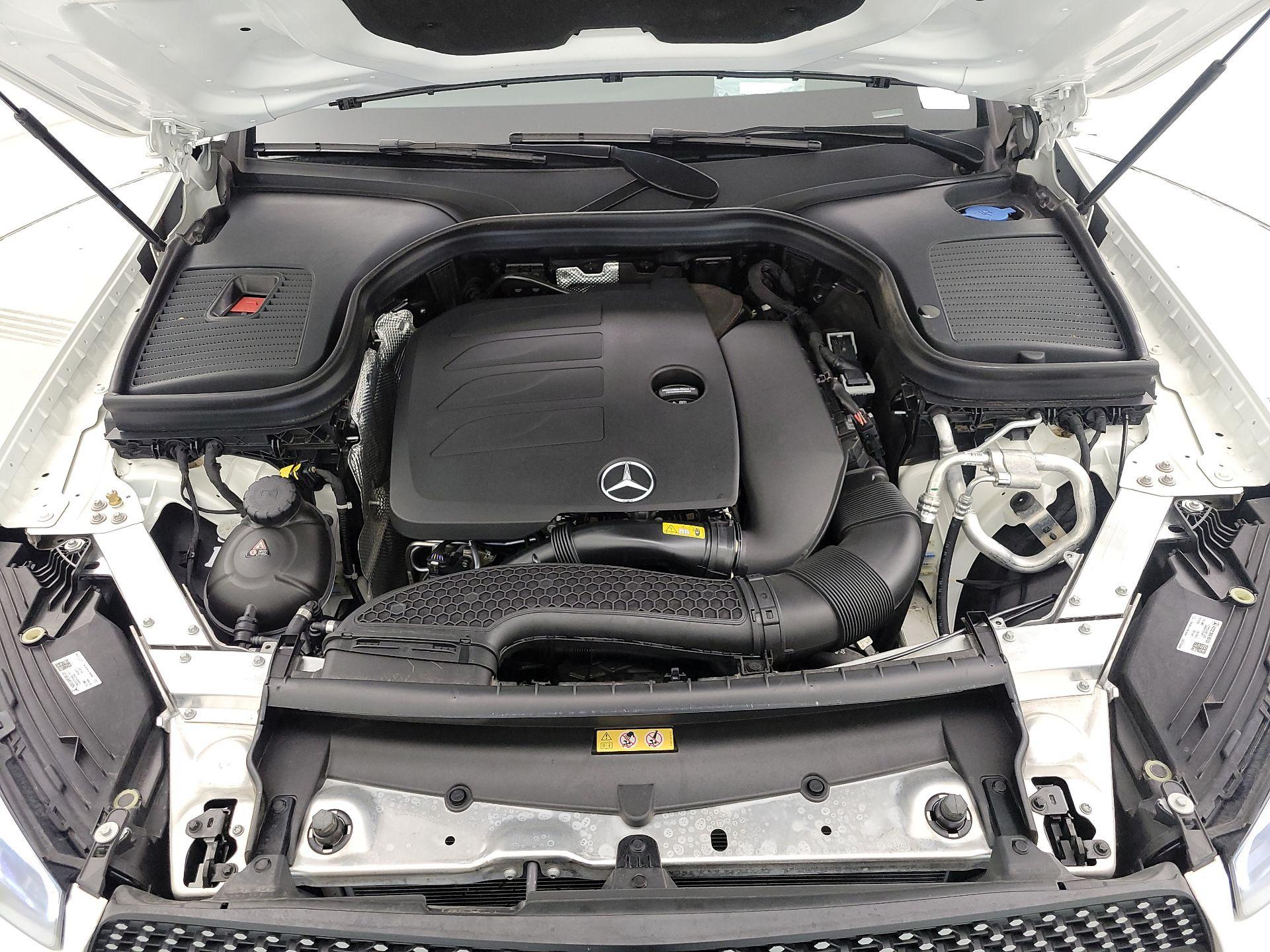 Thumbnail: 2021 Mercedes-Benz GLC - 20