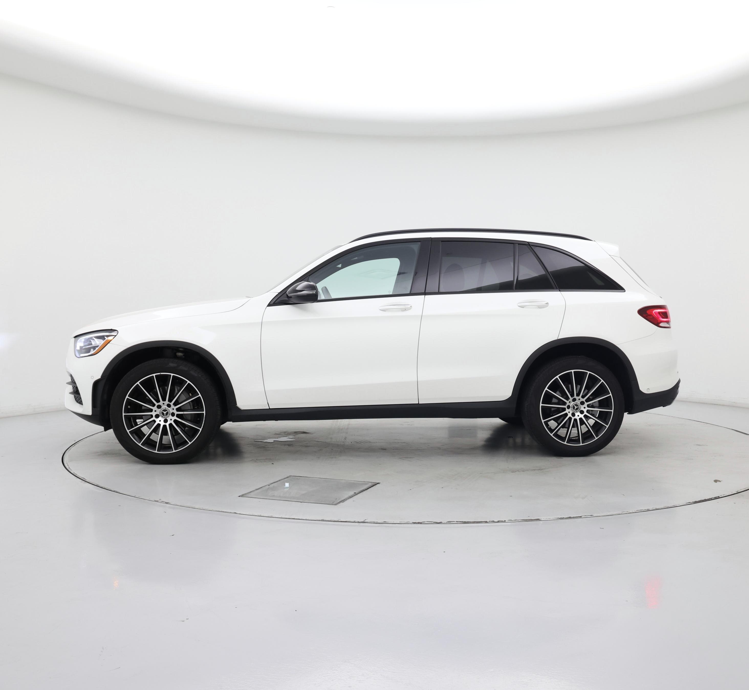 Thumbnail: 2021 Mercedes-Benz GLC - 3