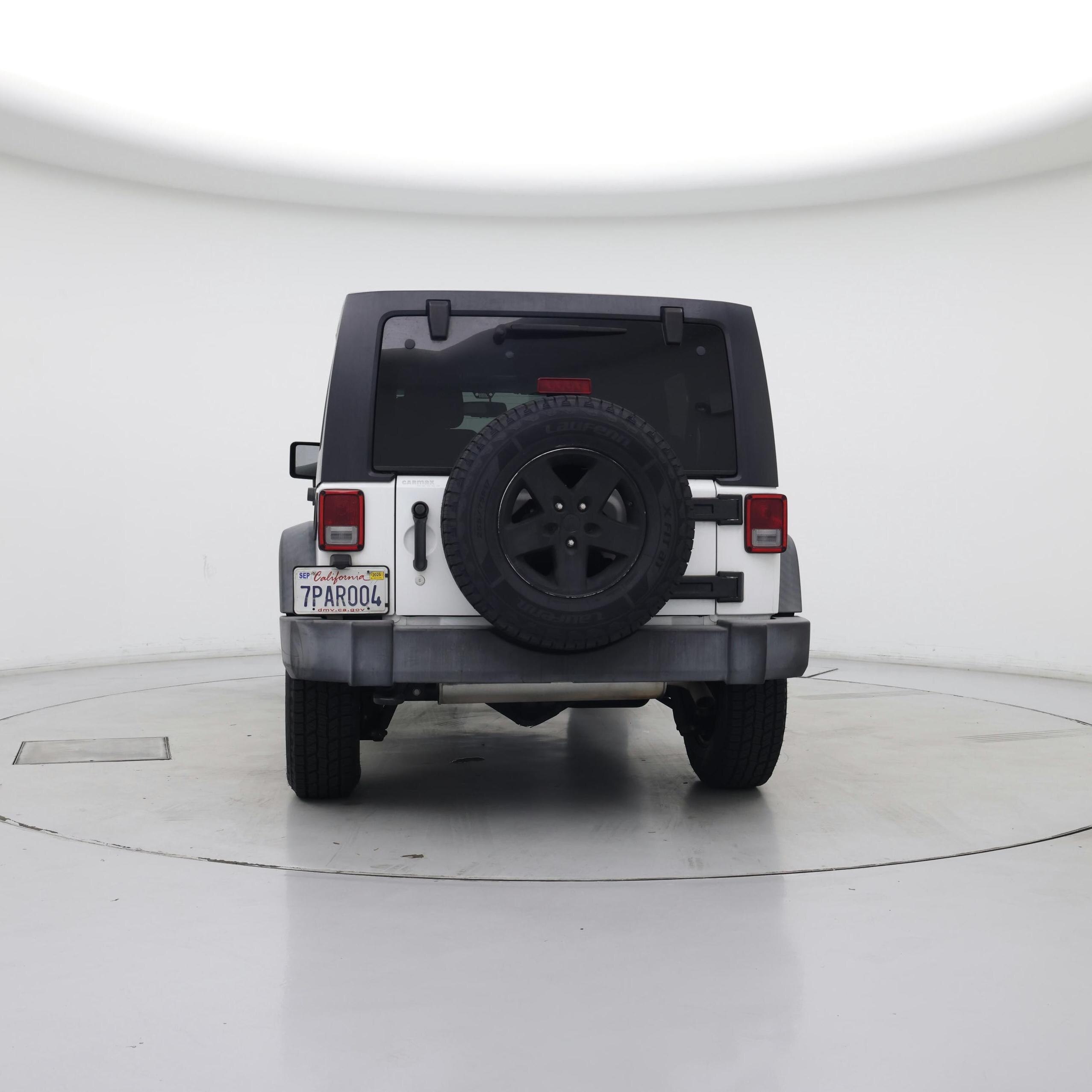 Thumbnail: 2015 Jeep Wrangler - 6