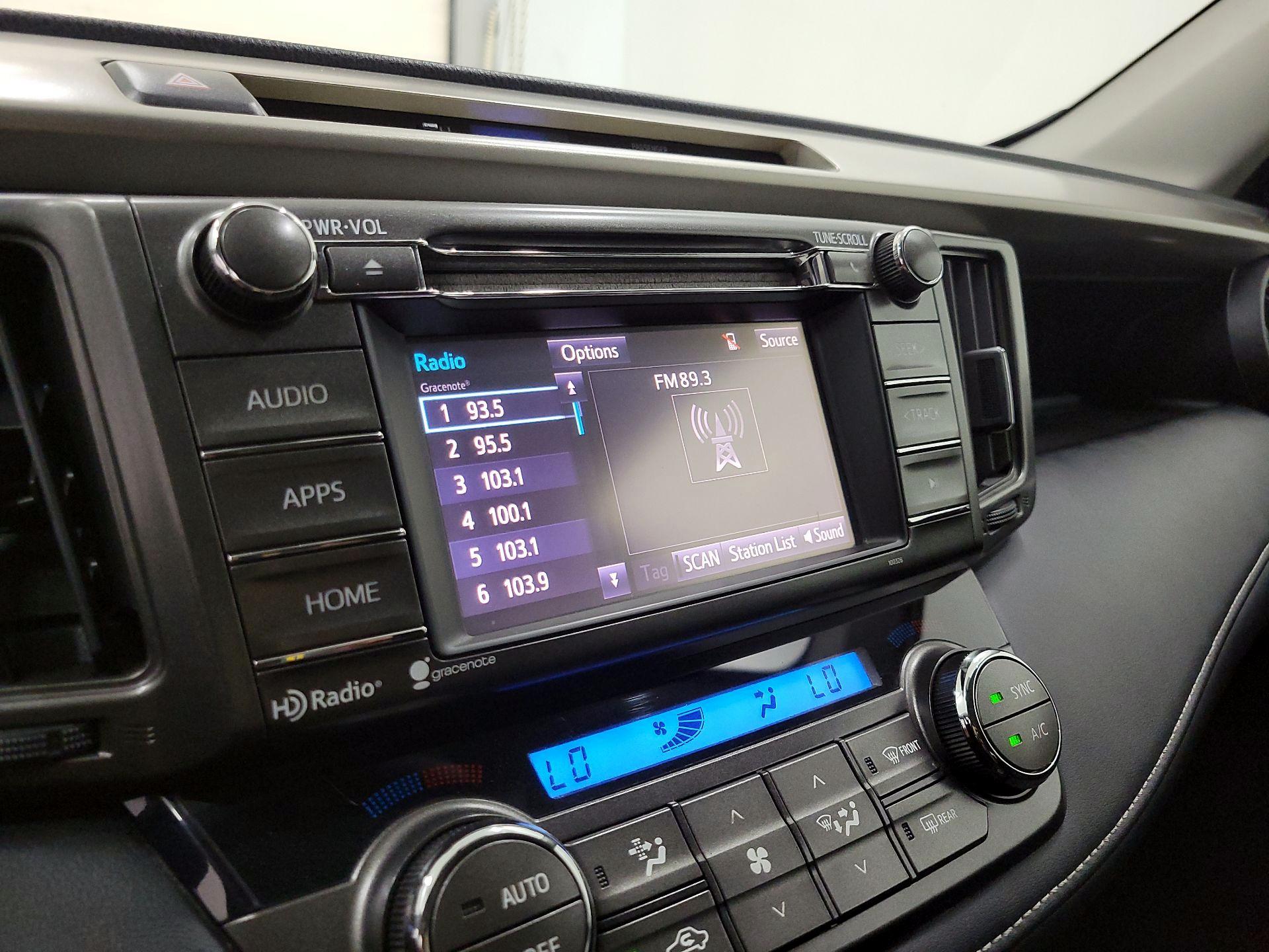 Thumbnail: 2014 Toyota RAV4 - 15