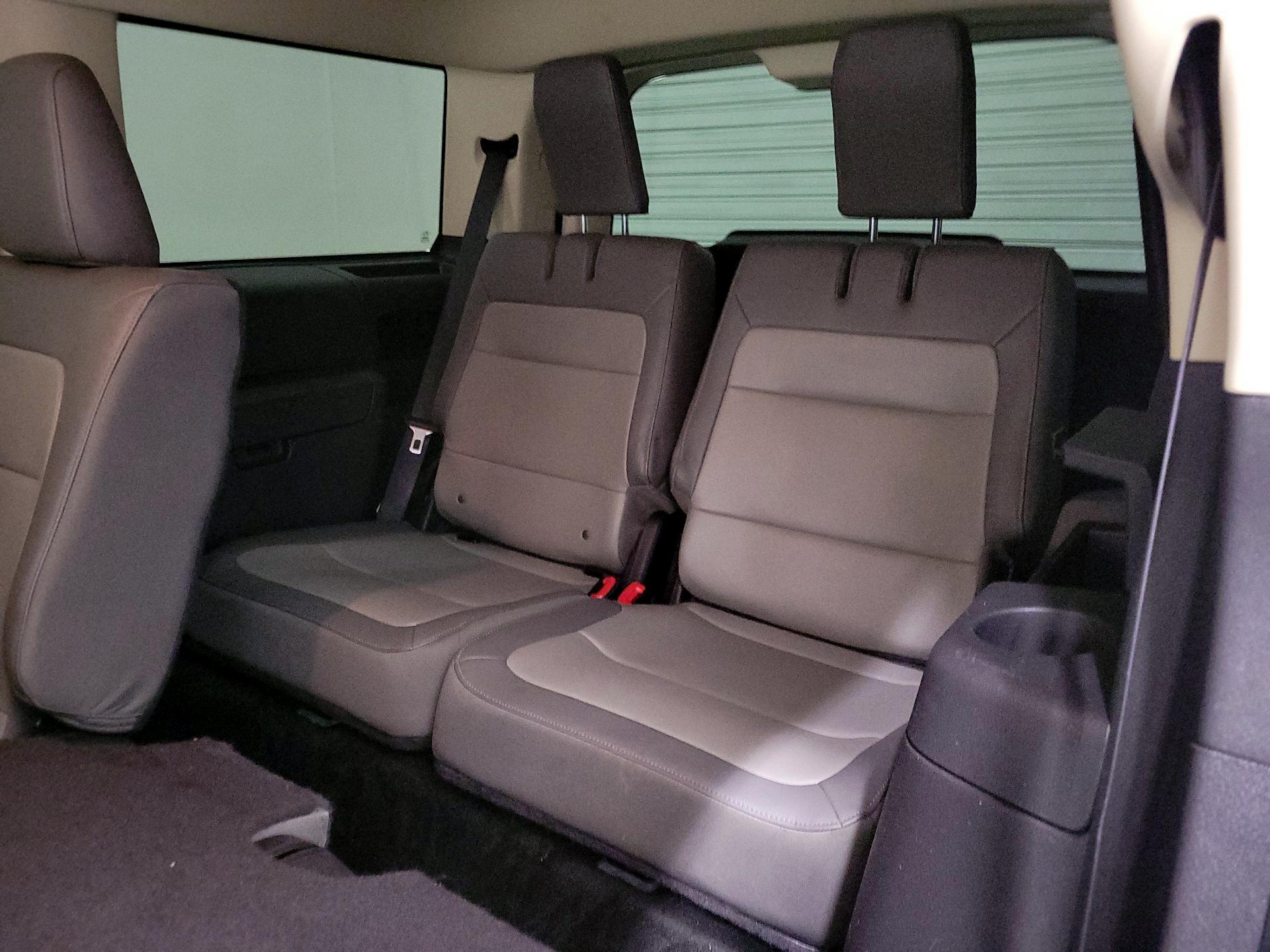 Thumbnail: 2016 Ford Flex - 20