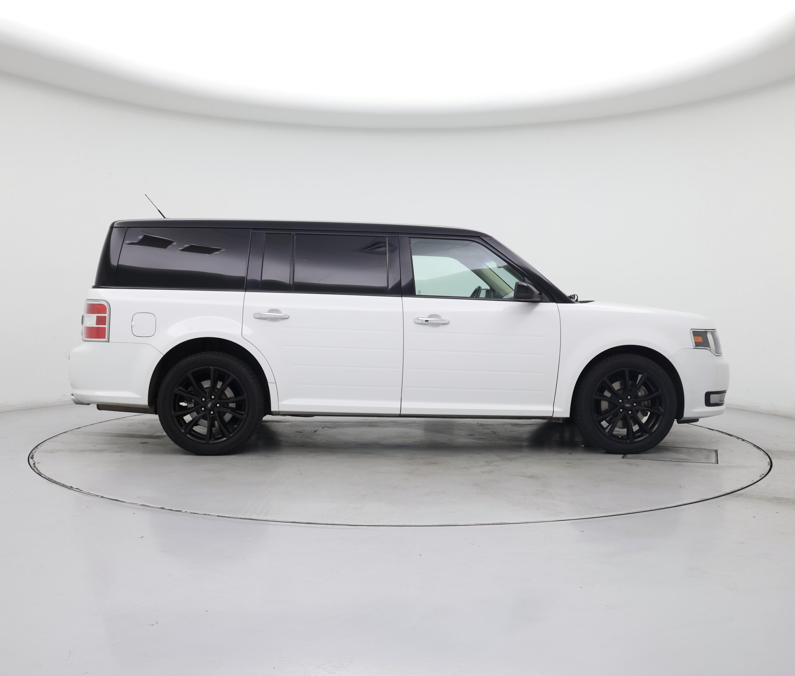 Thumbnail: 2016 Ford Flex - 7