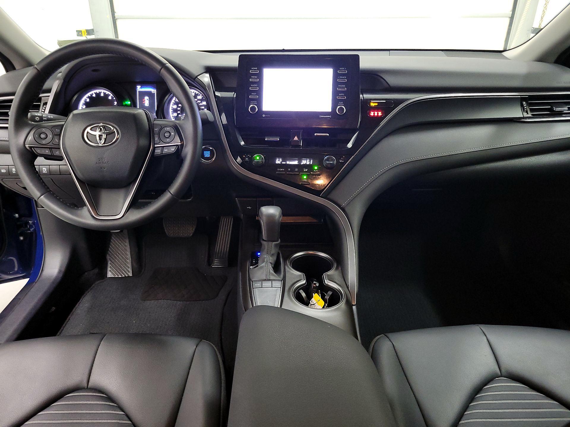 Thumbnail: 2024 Toyota Camry - 9