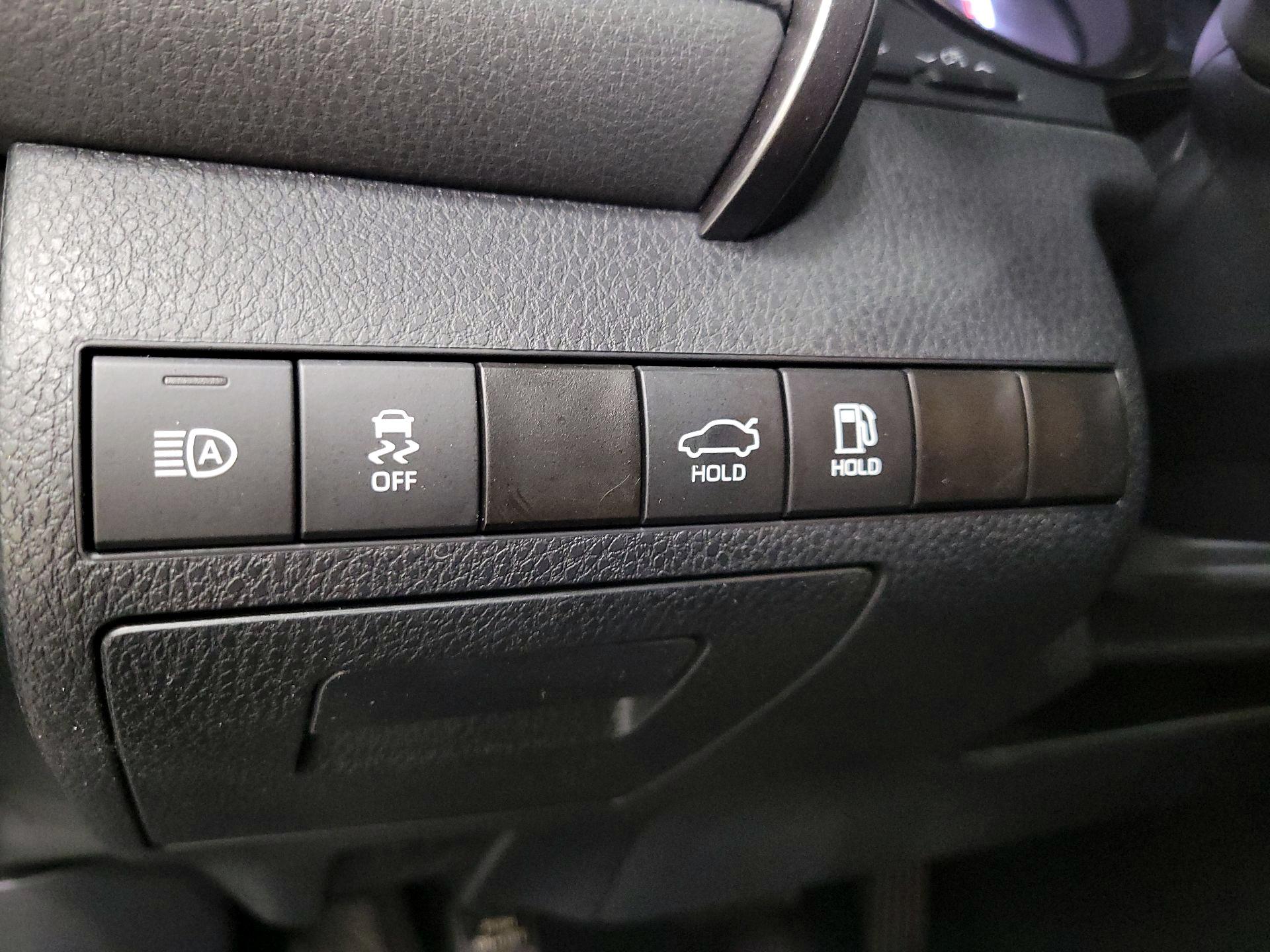 Thumbnail: 2024 Toyota Camry - 13