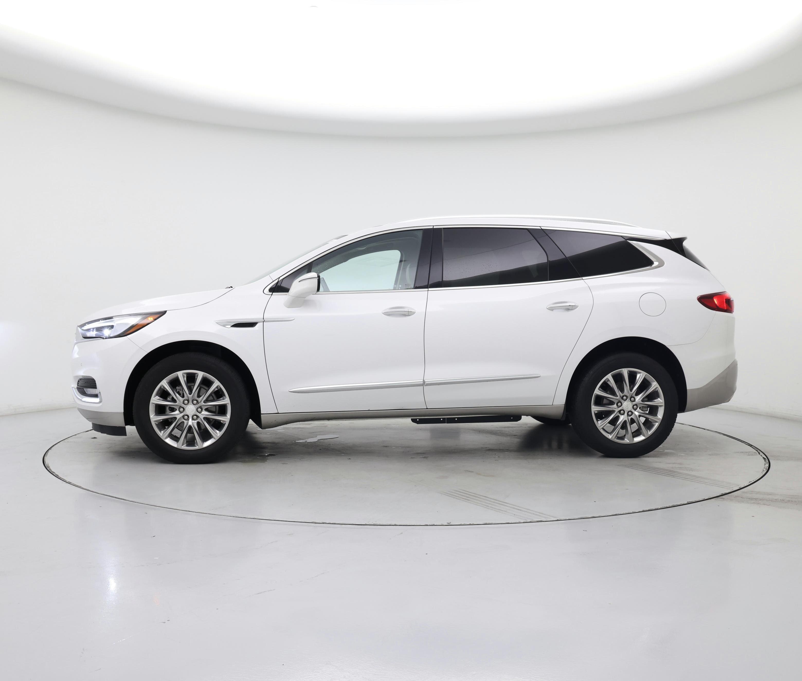 Thumbnail: 2021 Buick Enclave - 3