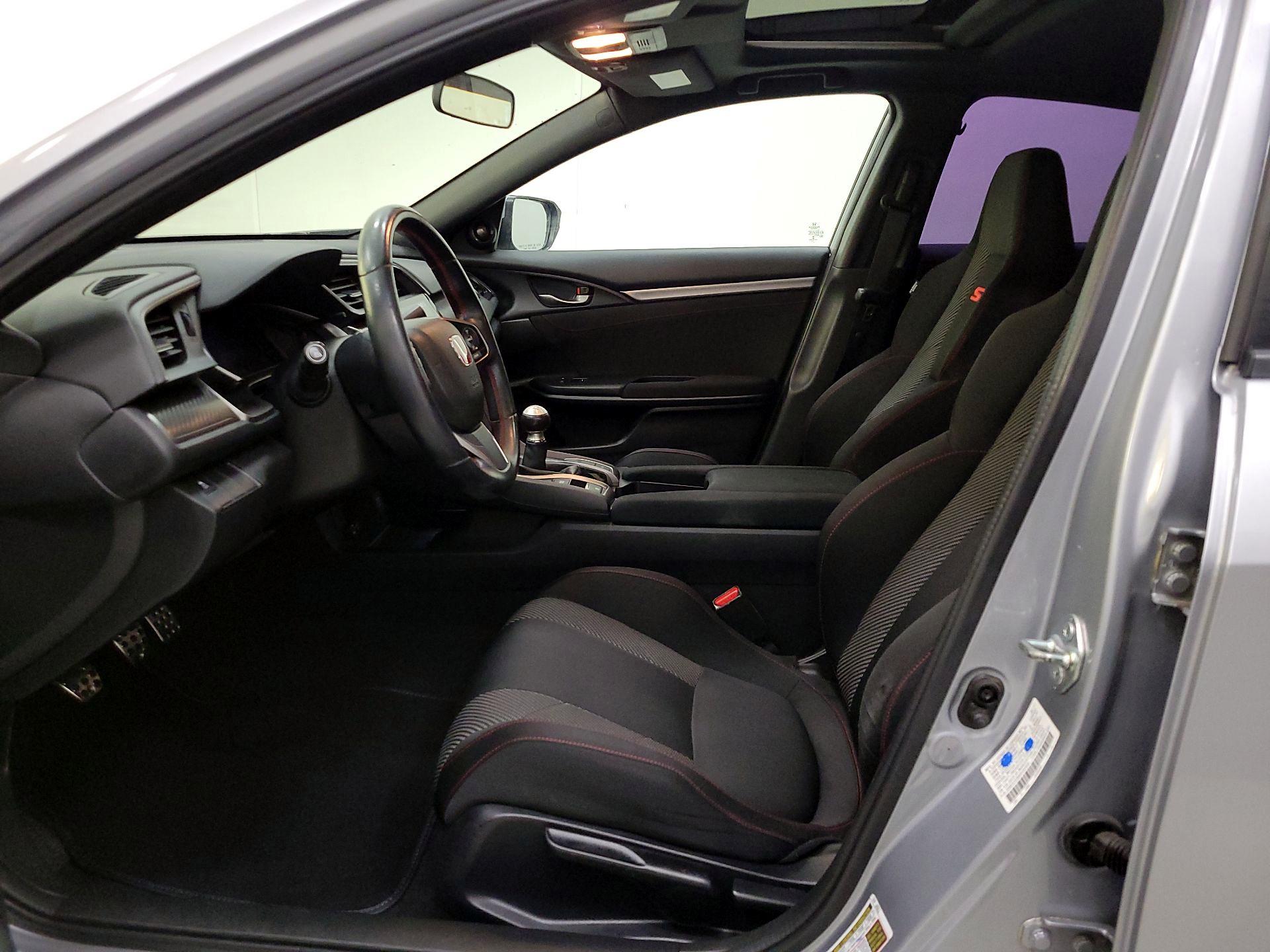 Thumbnail: 2017 Honda Civic - 11