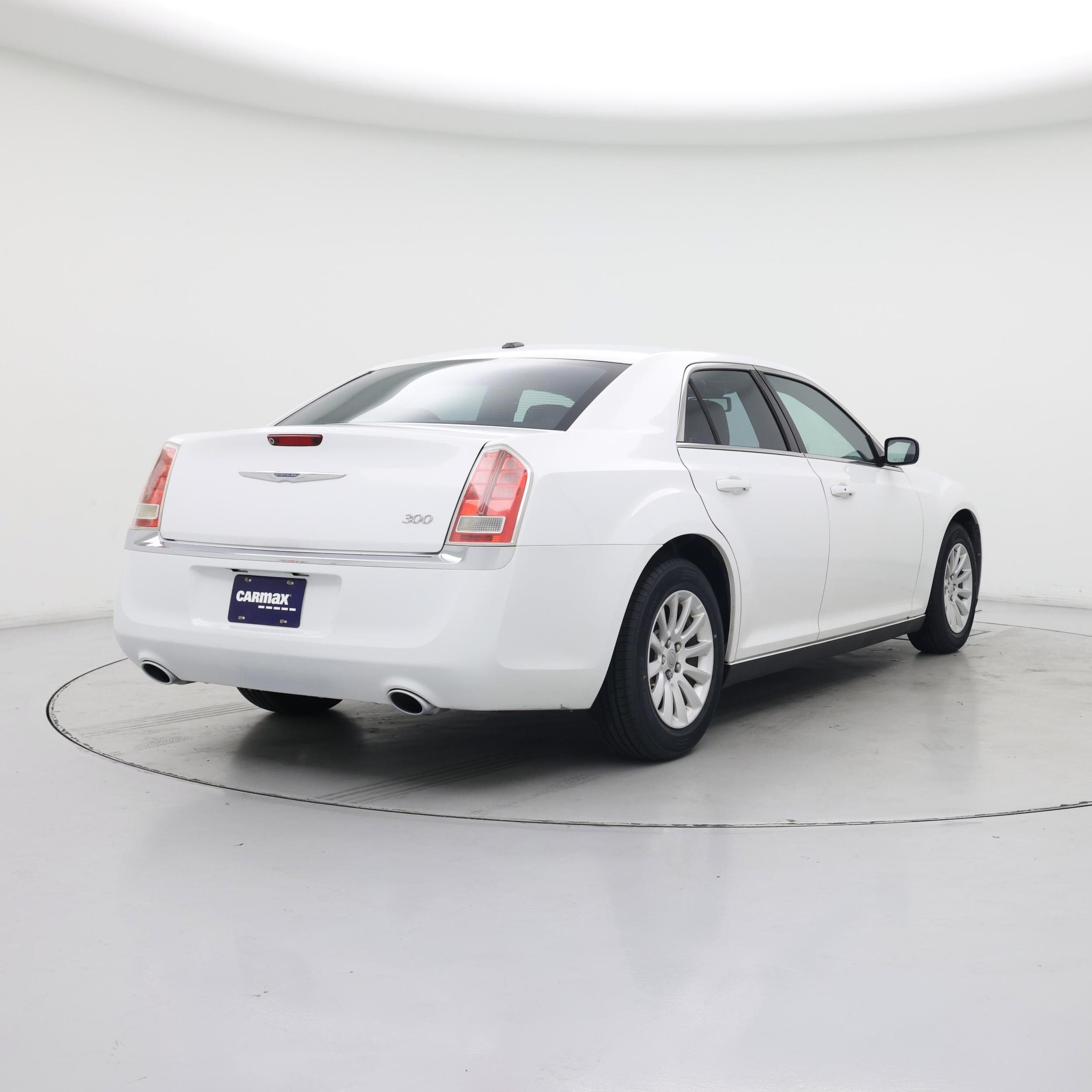 Thumbnail: 2014 Chrysler 300 - 8