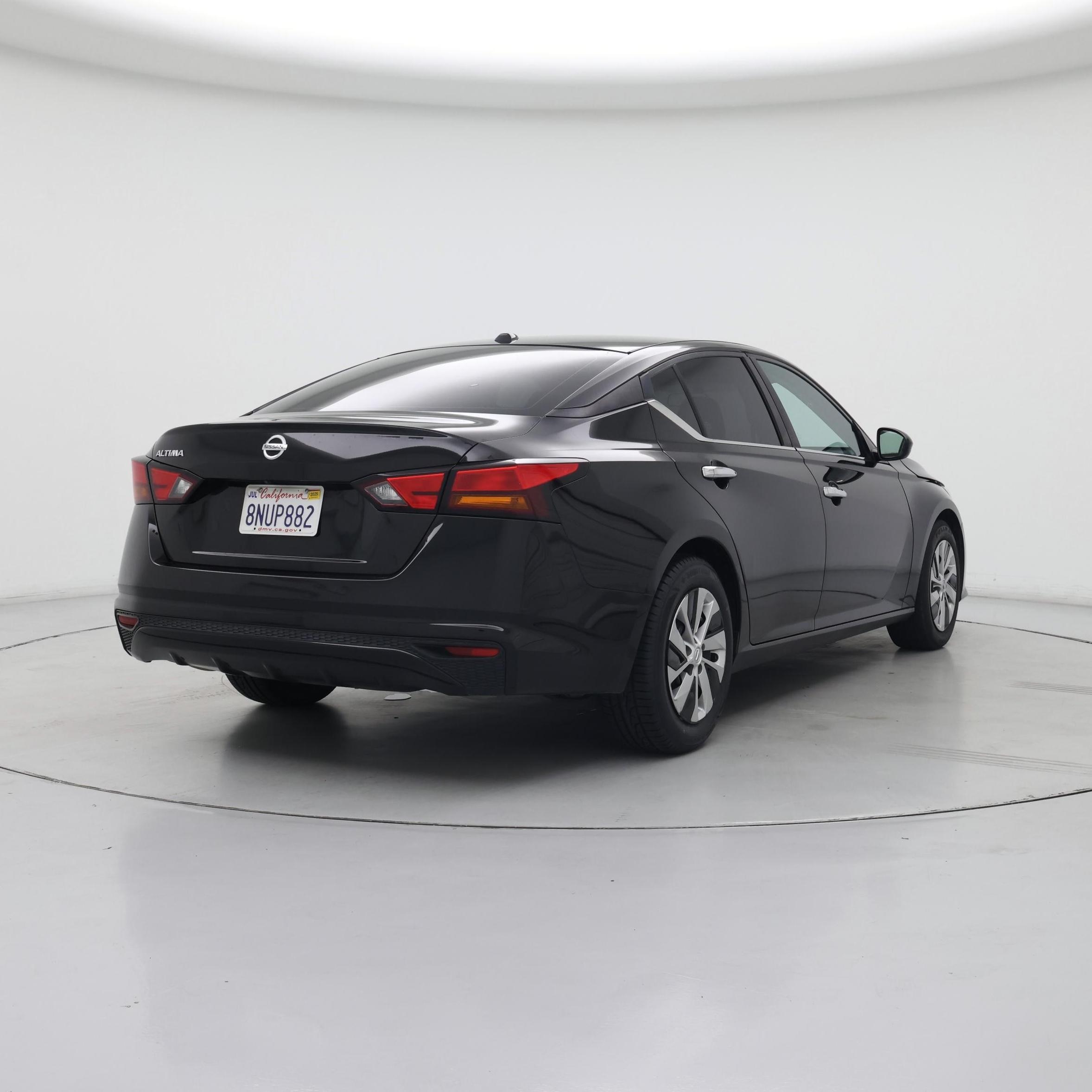 Thumbnail: 2019 Nissan Altima - 8