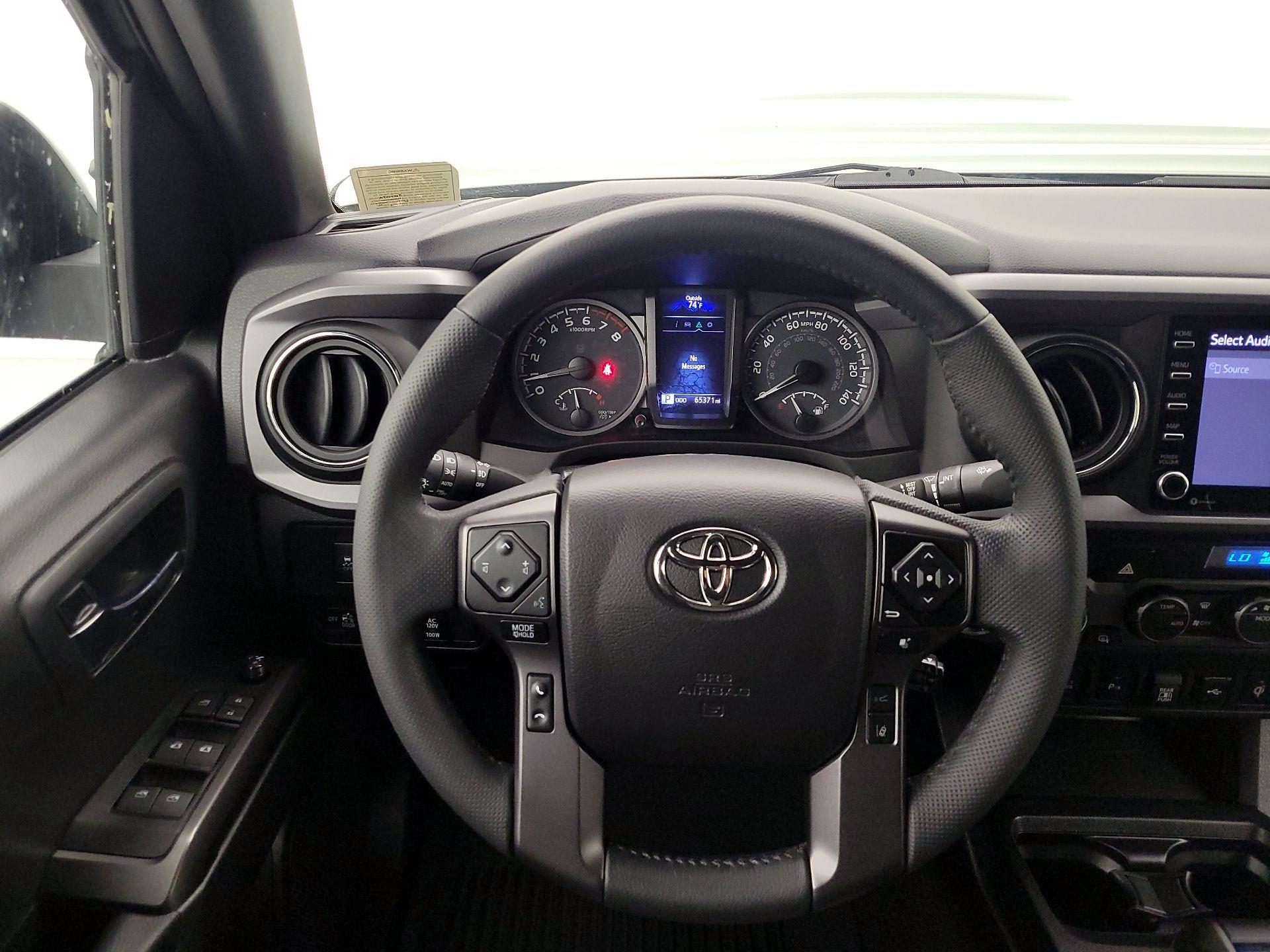Thumbnail: 2022 Toyota Tacoma - 10