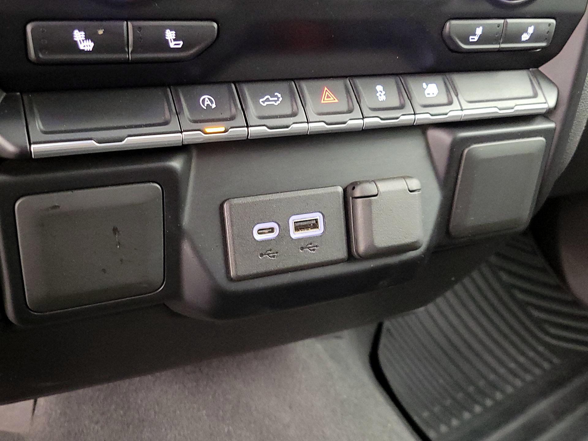 Thumbnail: 2021 GMC Sierra 1500 - 18