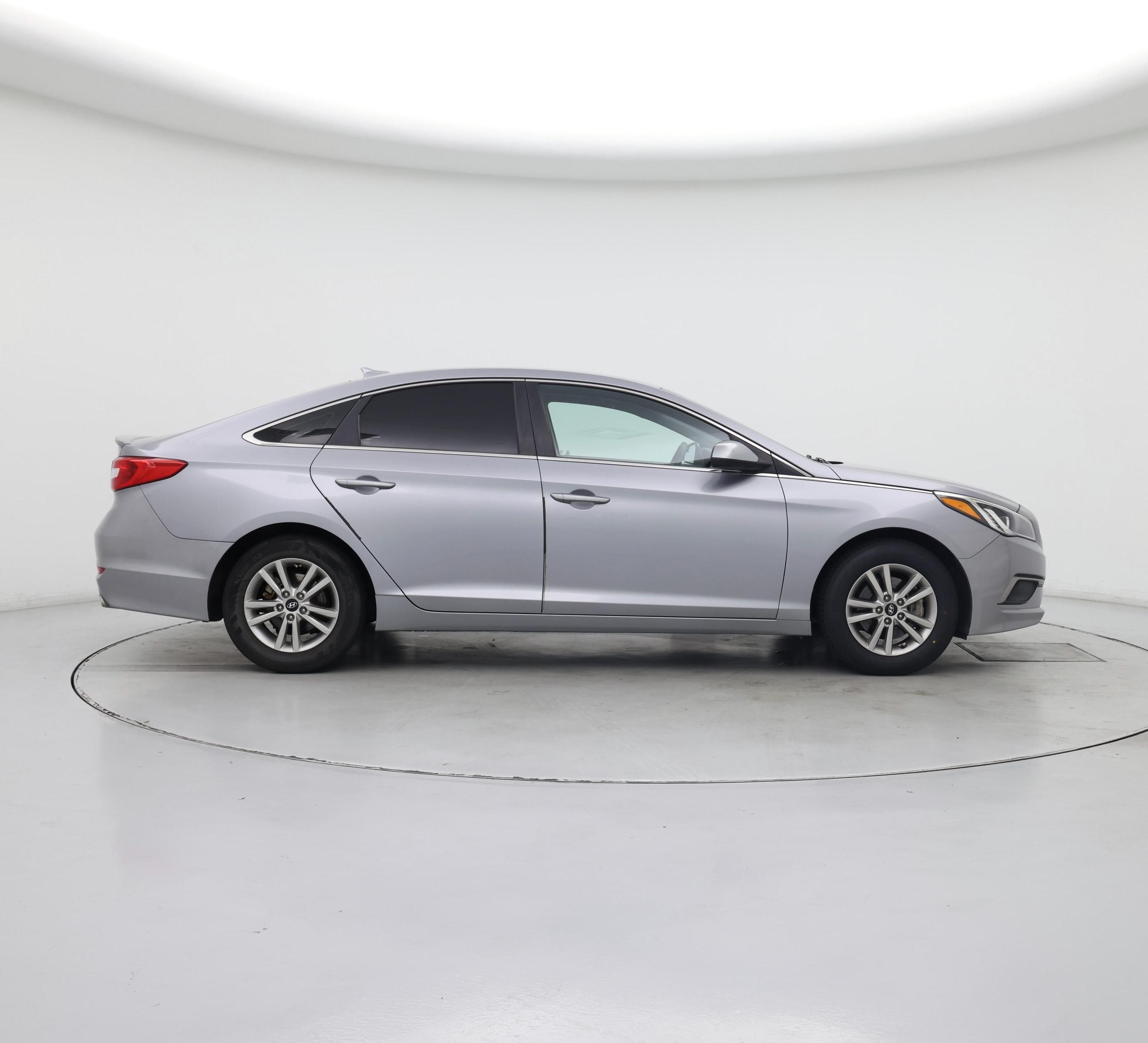 Thumbnail: 2017 Hyundai Sonata - 7