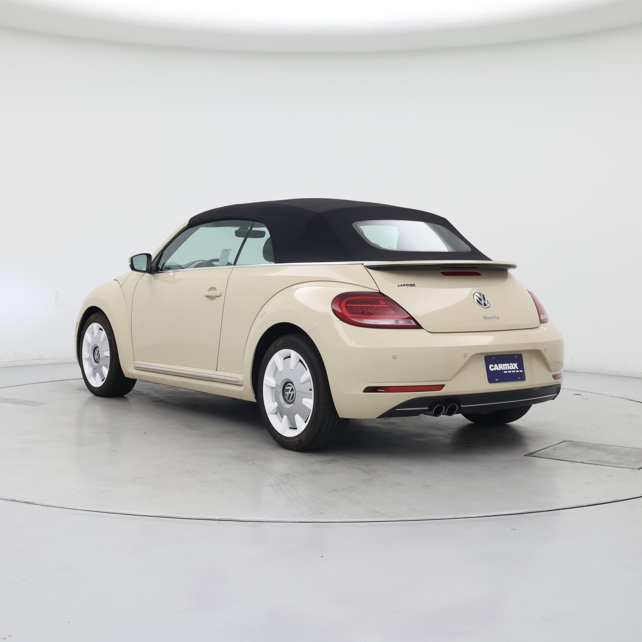 Thumbnail: 2019 Volkswagen Beetle - 2