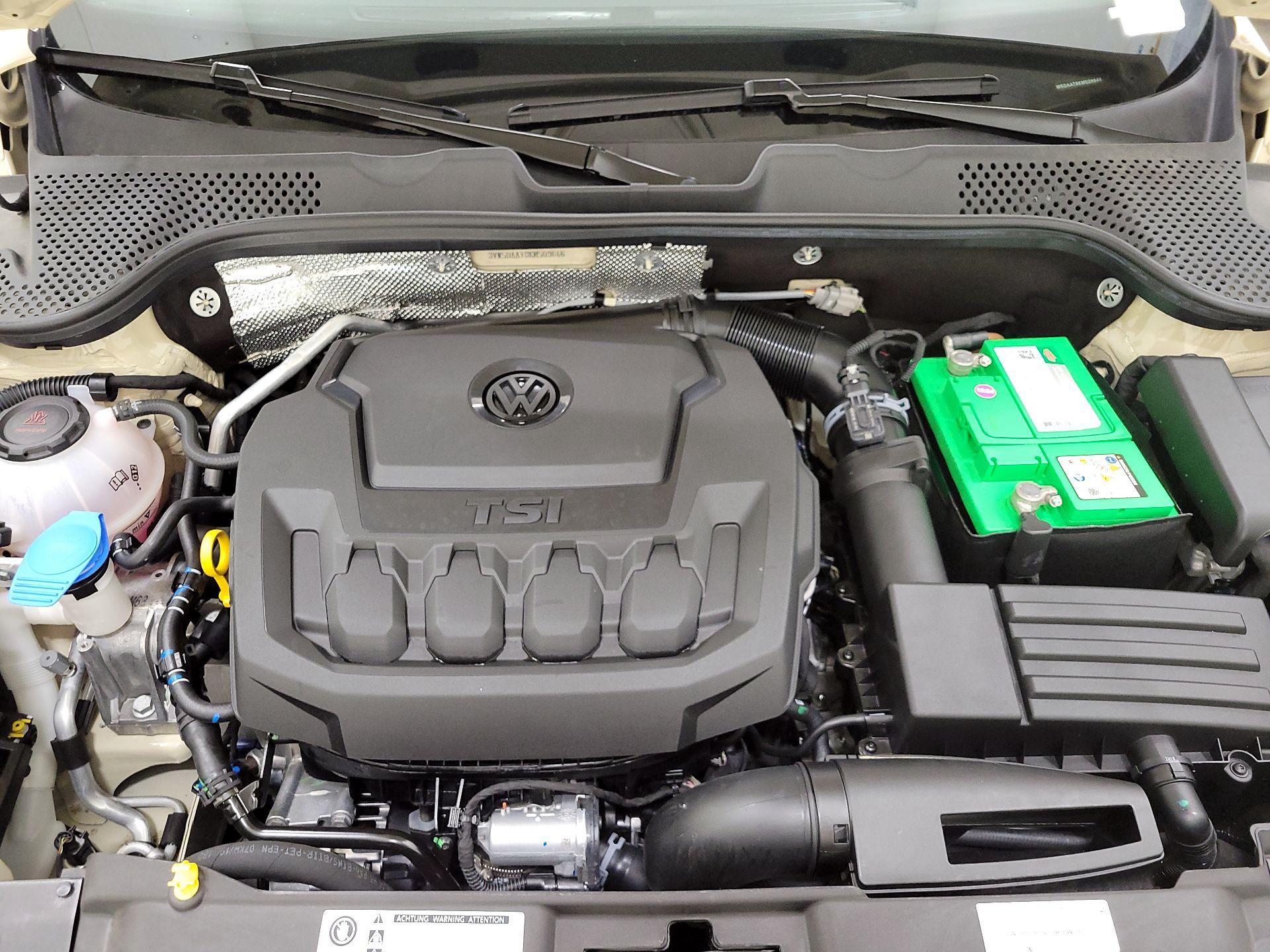 Thumbnail: 2019 Volkswagen Beetle - 20