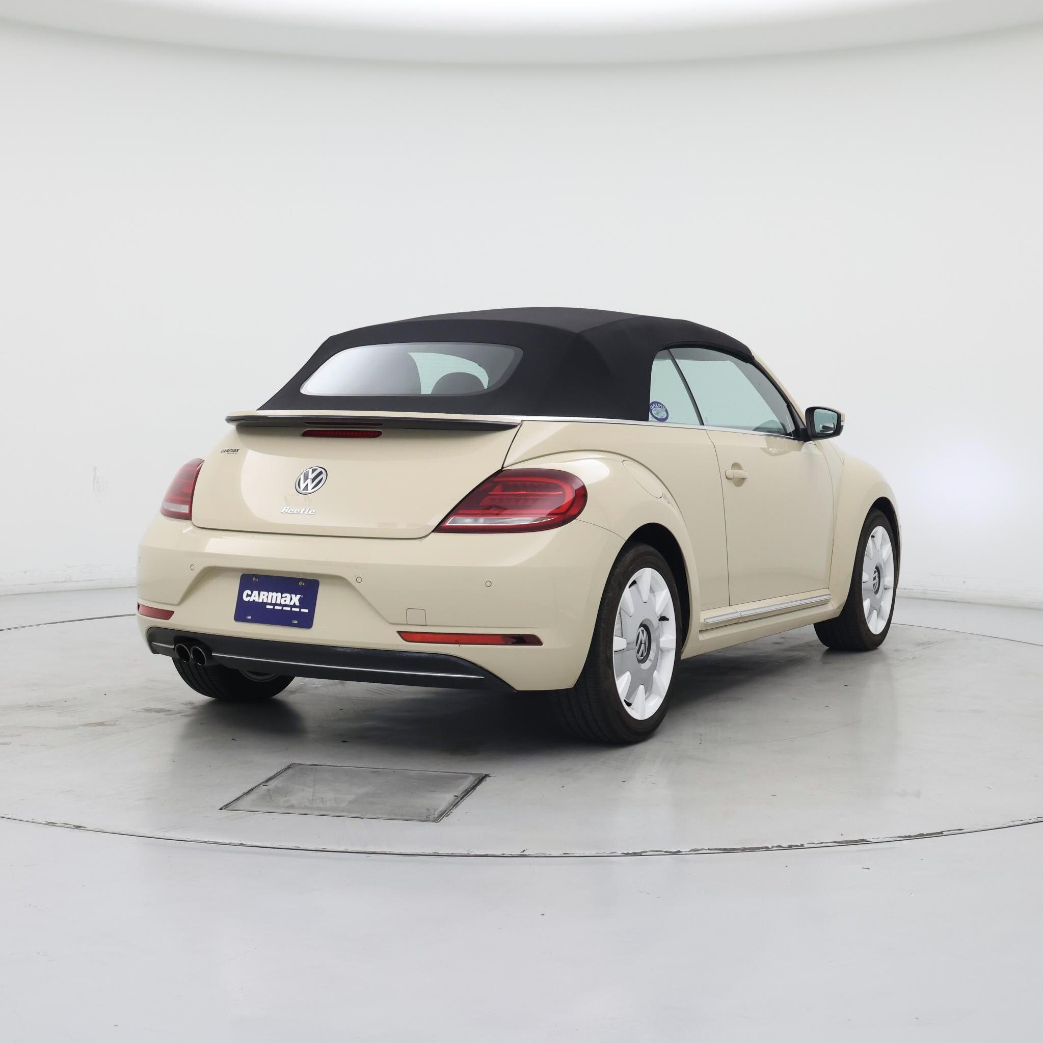 Thumbnail: 2019 Volkswagen Beetle - 8