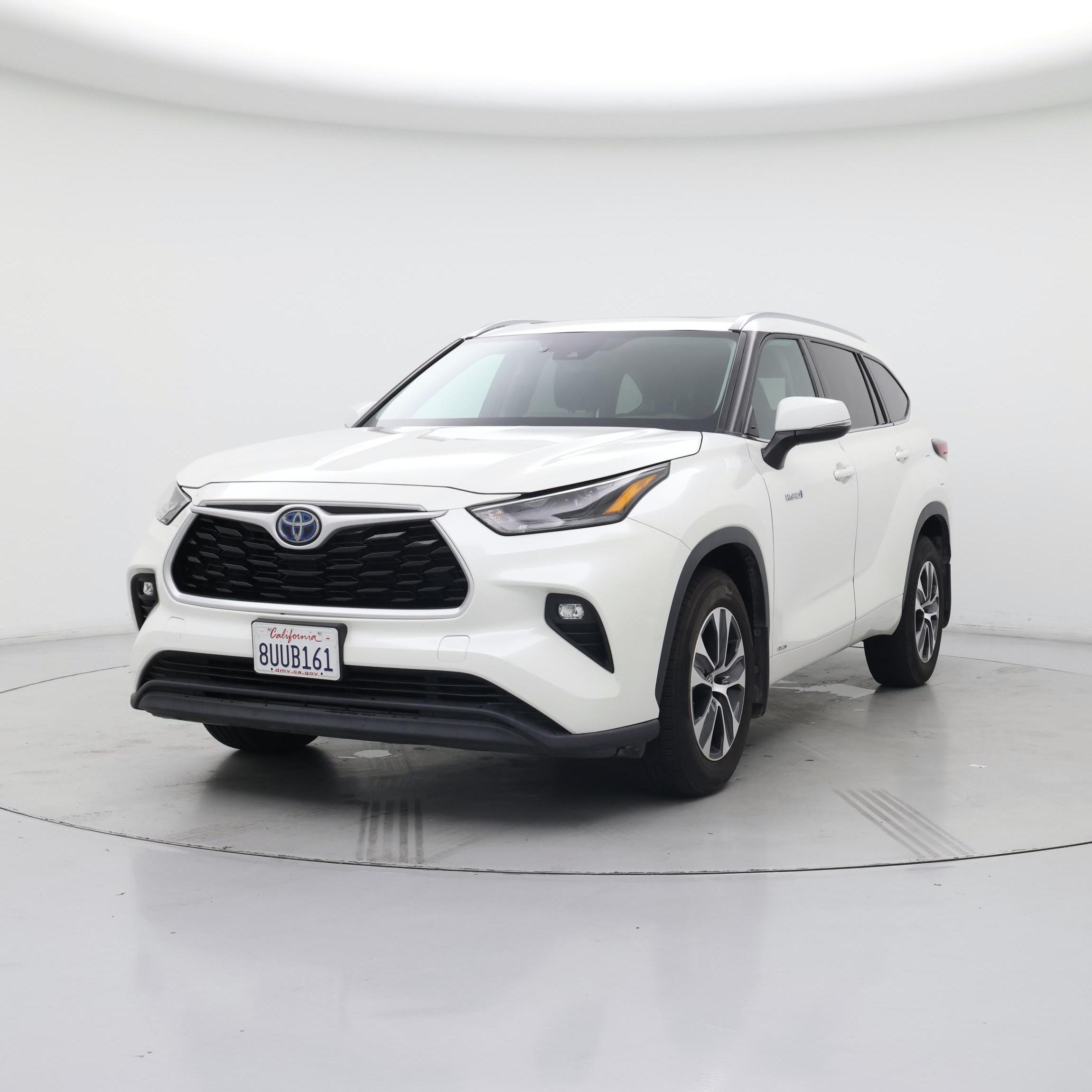 Thumbnail: 2021 Toyota Highlander - 4