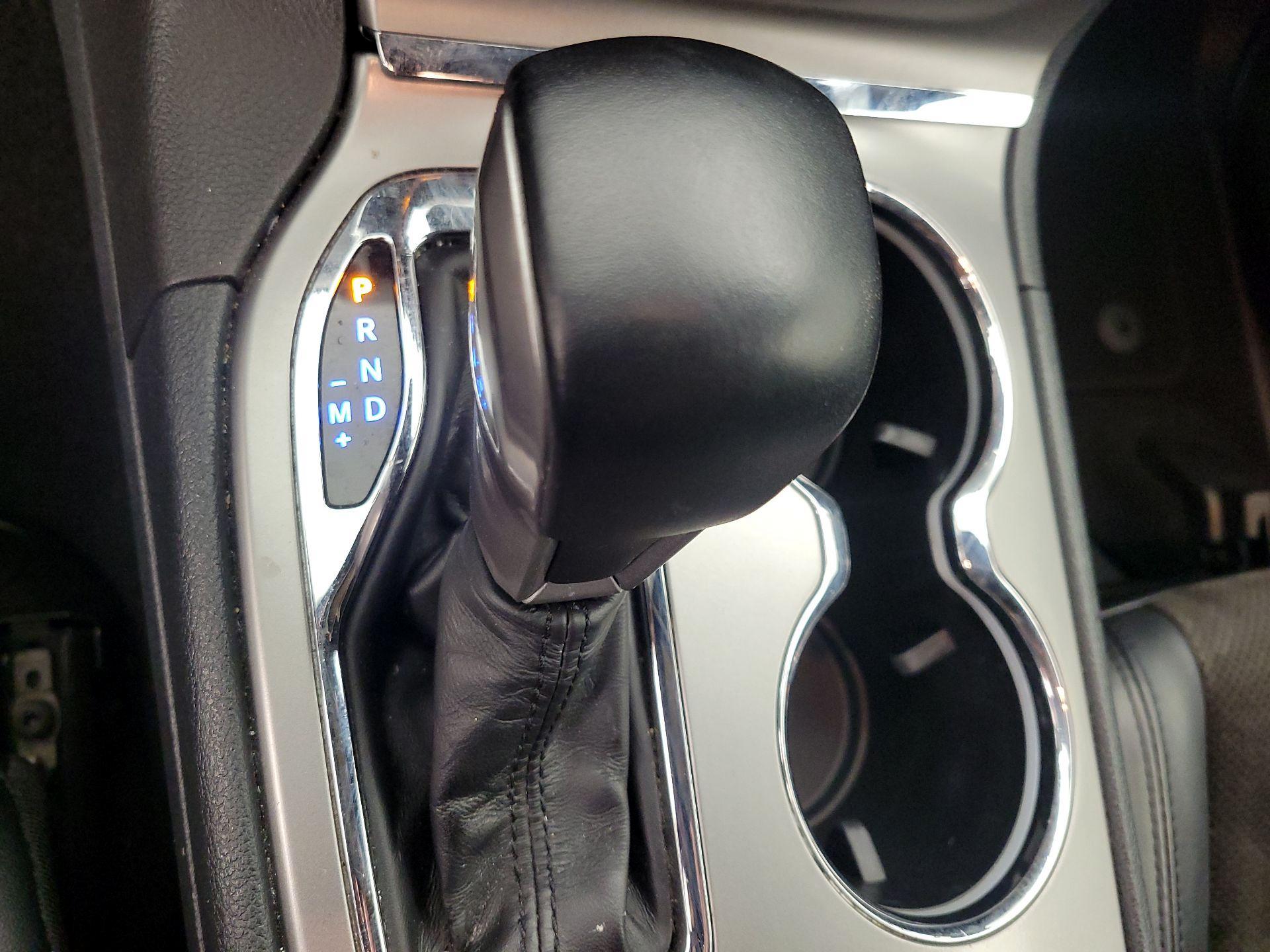 Thumbnail: 2020 Jeep Grand Cherokee - 18