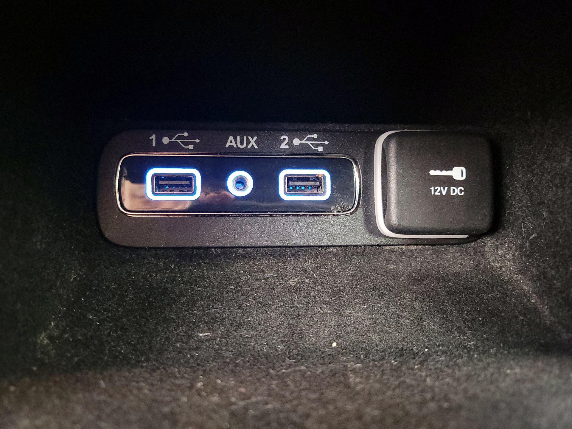 Thumbnail: 2020 Jeep Grand Cherokee - 19