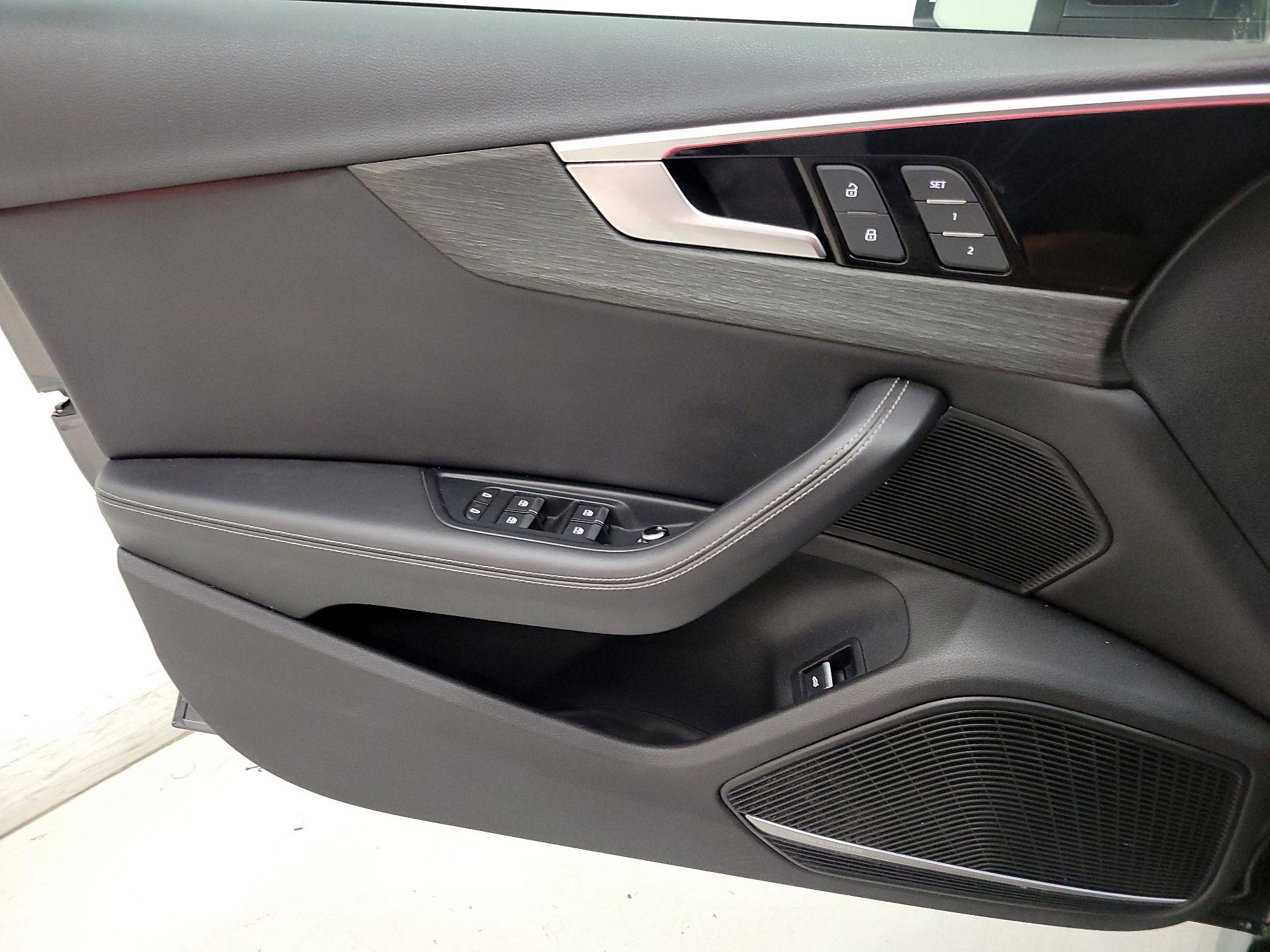 Thumbnail: 2020 Audi A4 - 12